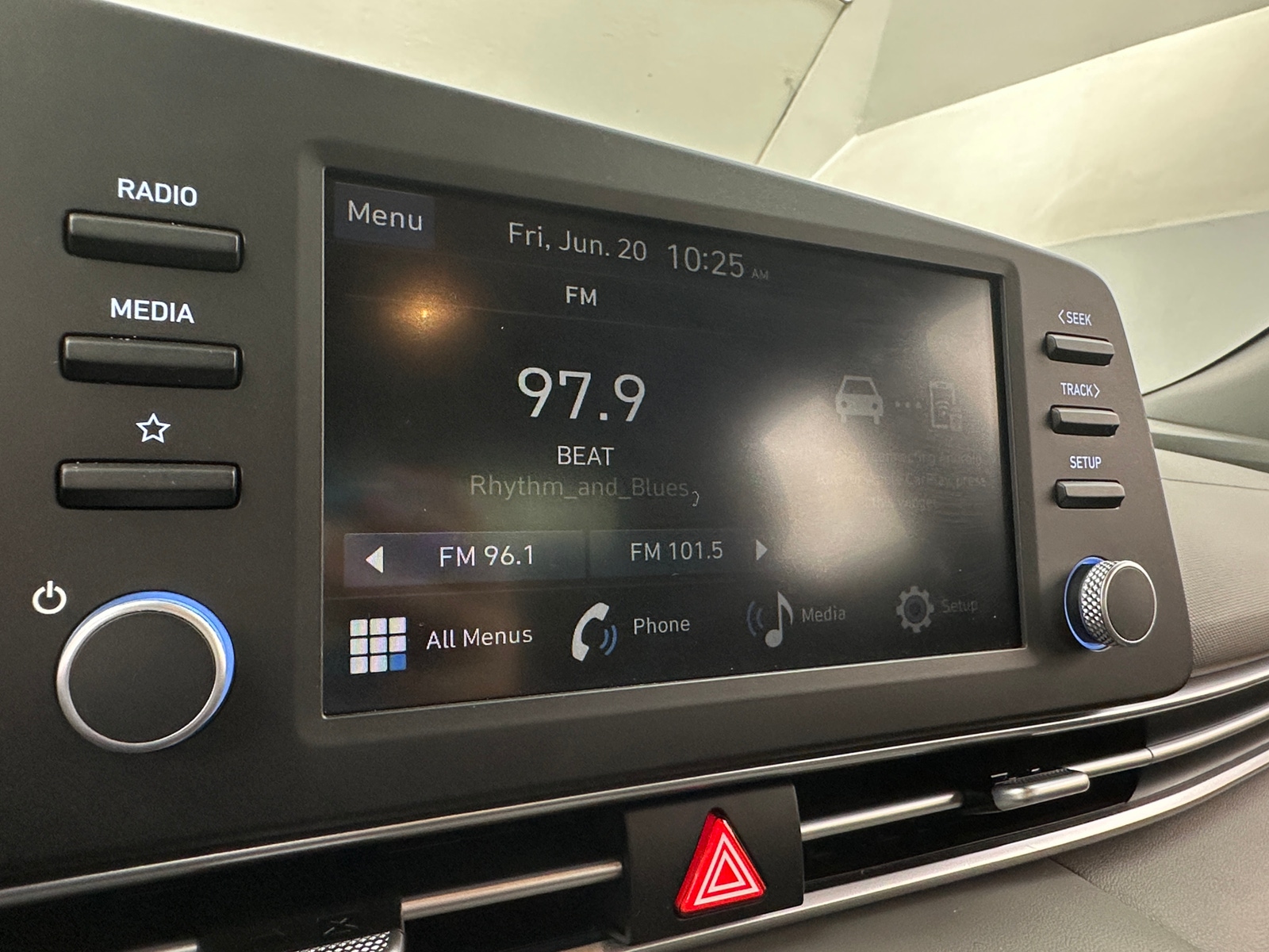 Thumbnail: 2024 Hyundai Elantra - 4