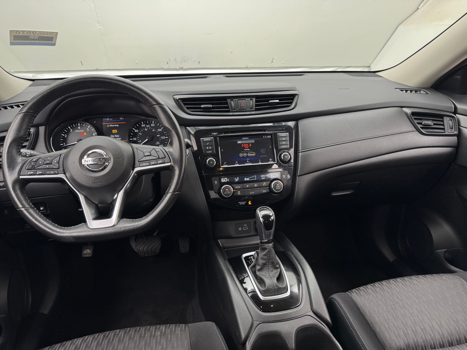 Thumbnail: 2018 Nissan Rogue - 3