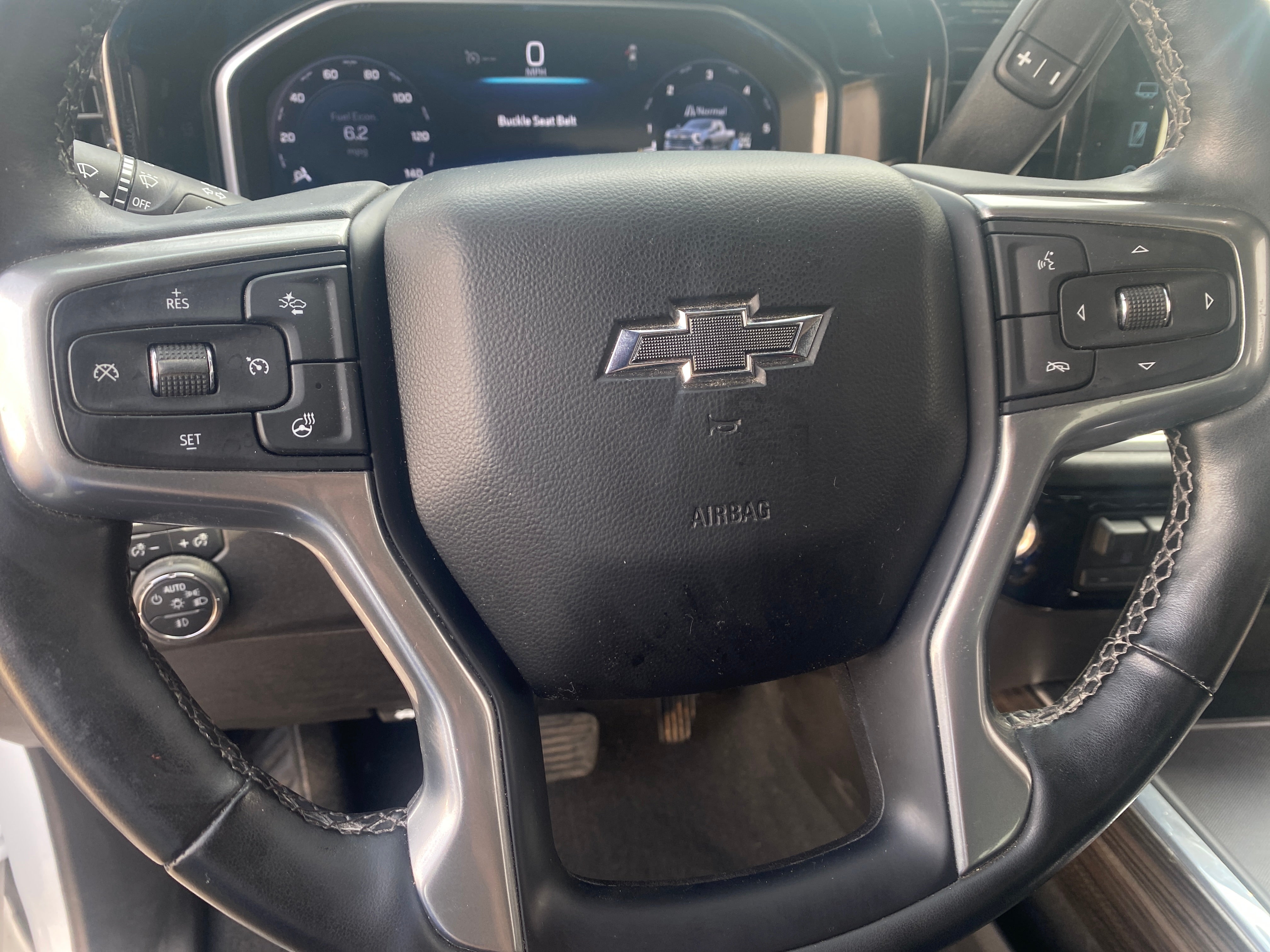 Thumbnail: 2024 Chevrolet Silverado 2500 - 4