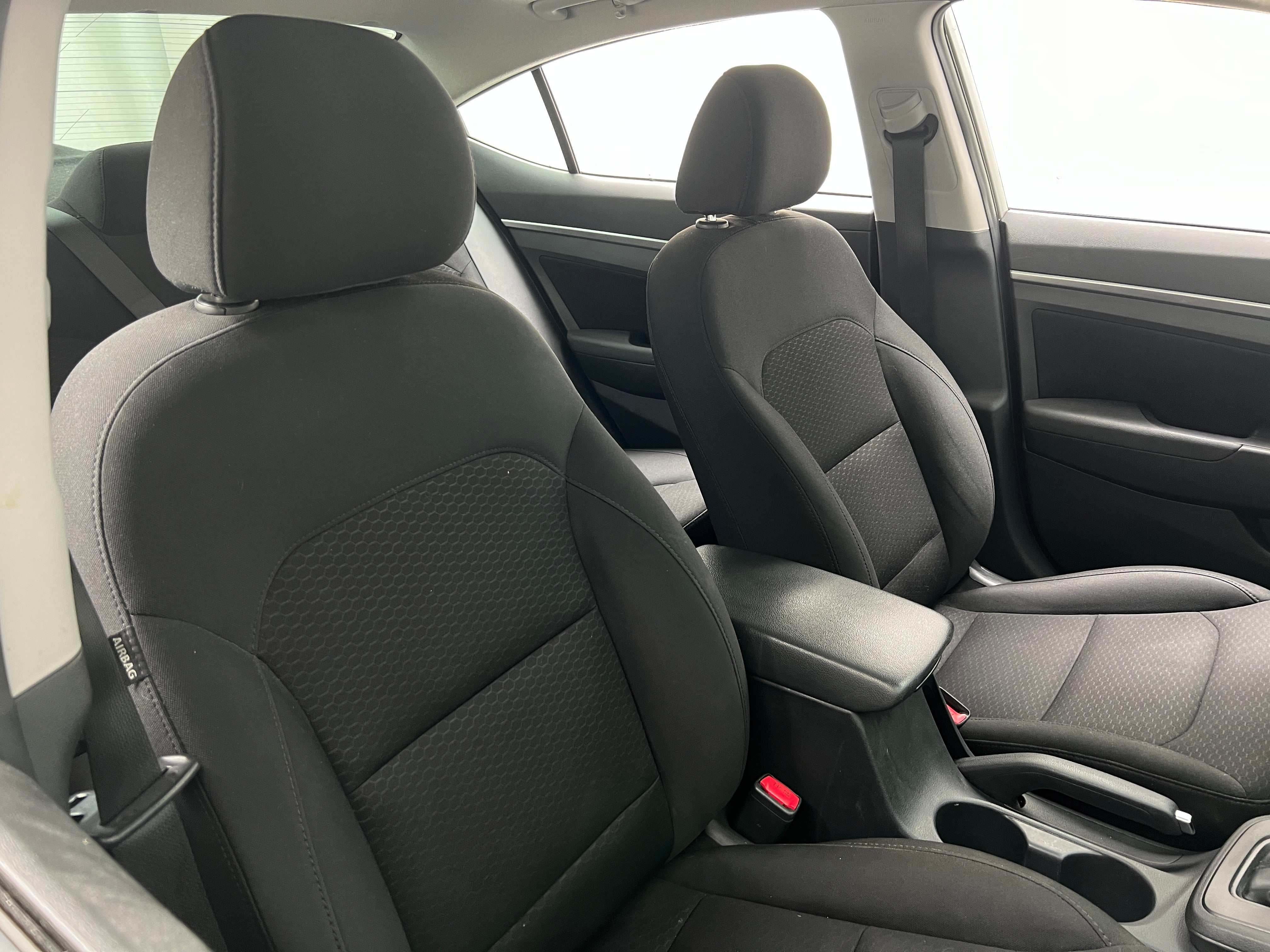 Thumbnail: 2020 Hyundai Elantra - 2