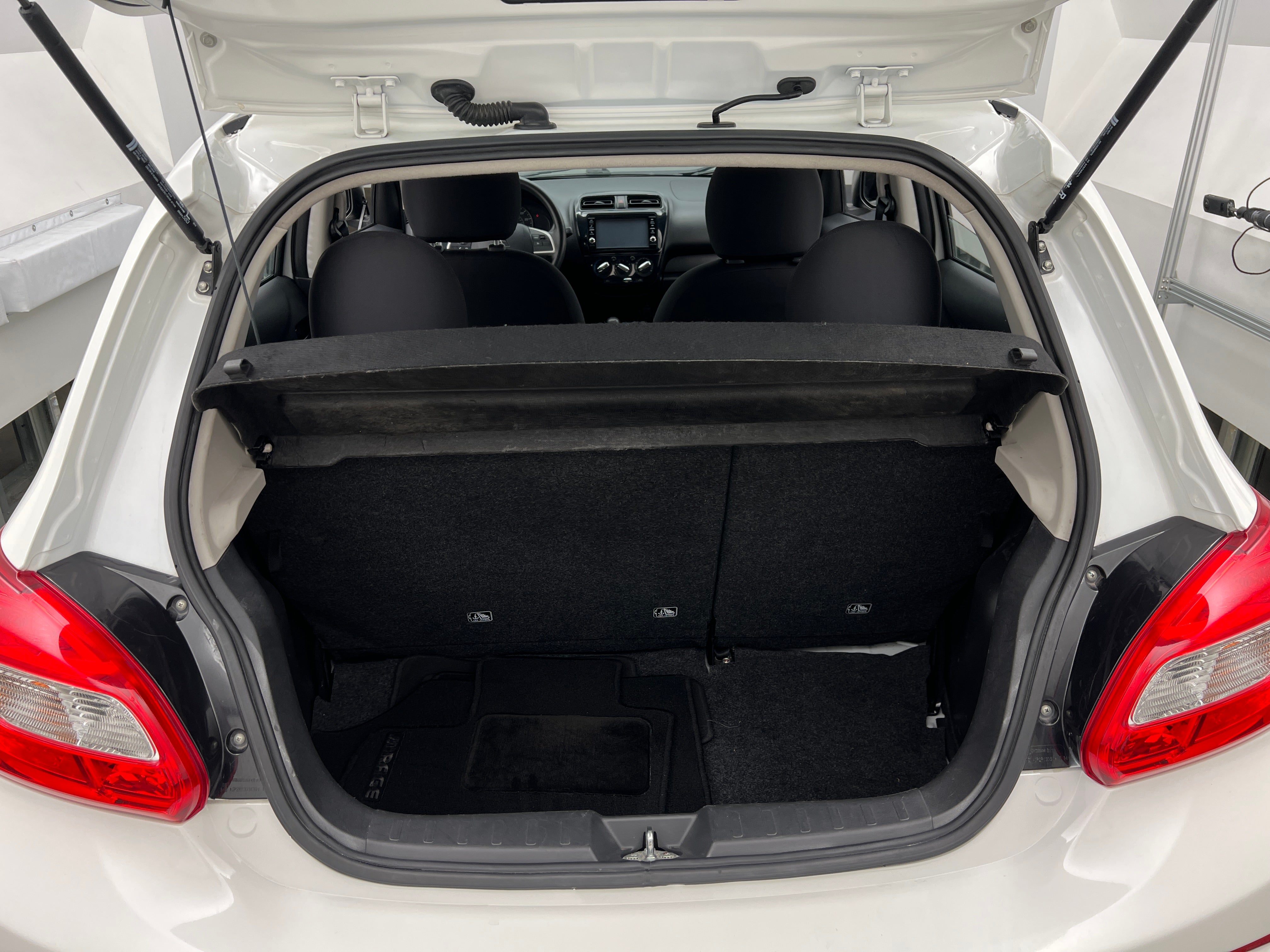 Thumbnail: 2019 Mitsubishi Mirage - 7