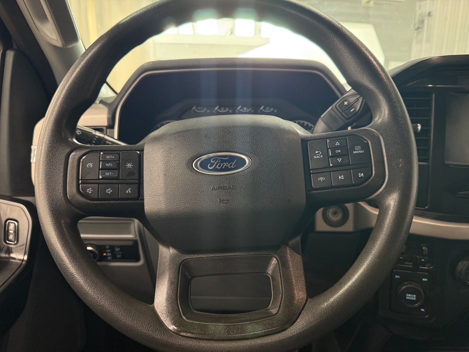 Thumbnail: 2023 Ford Econoline - 5