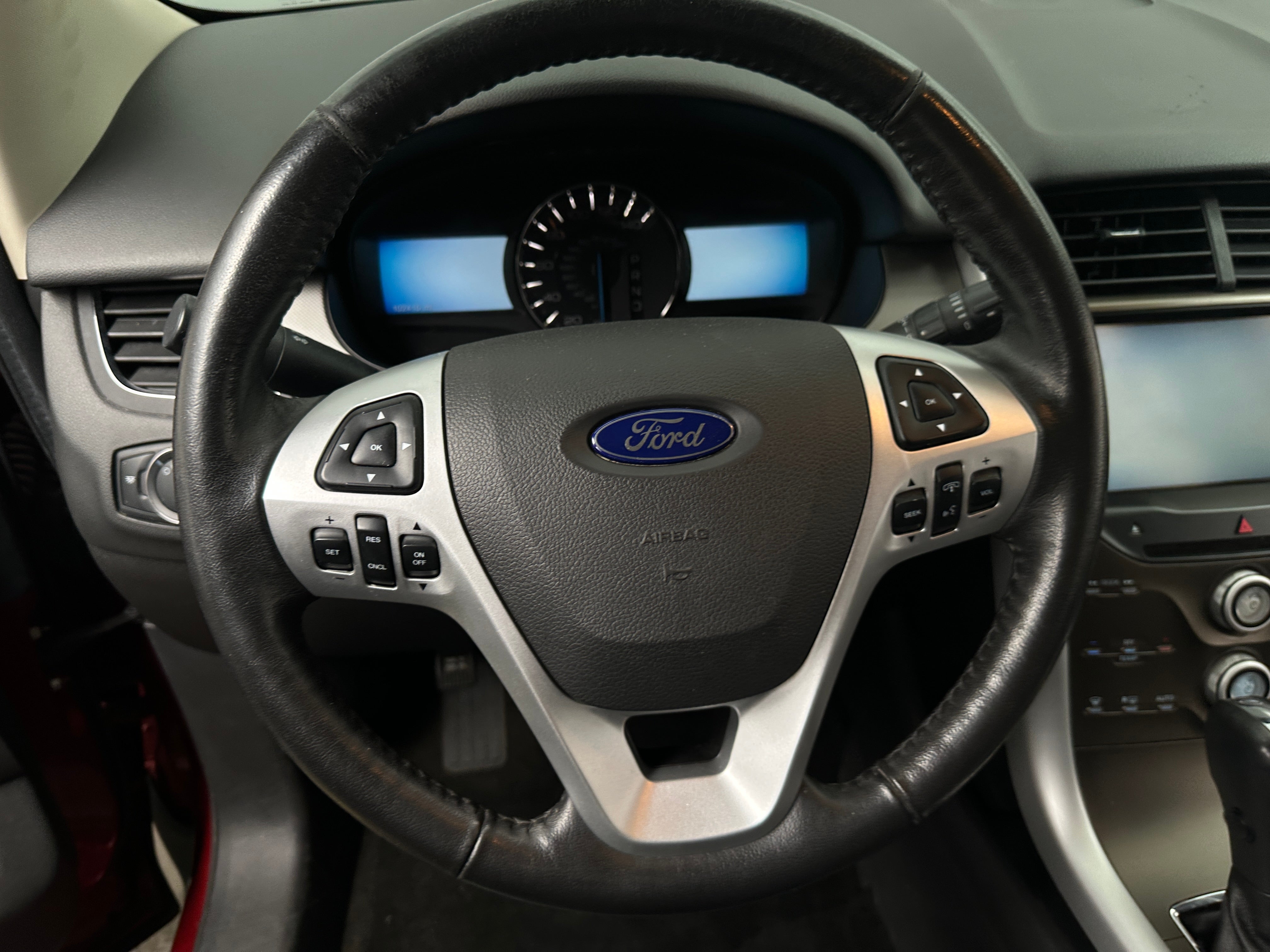 Thumbnail: 2014 Ford Edge - 4