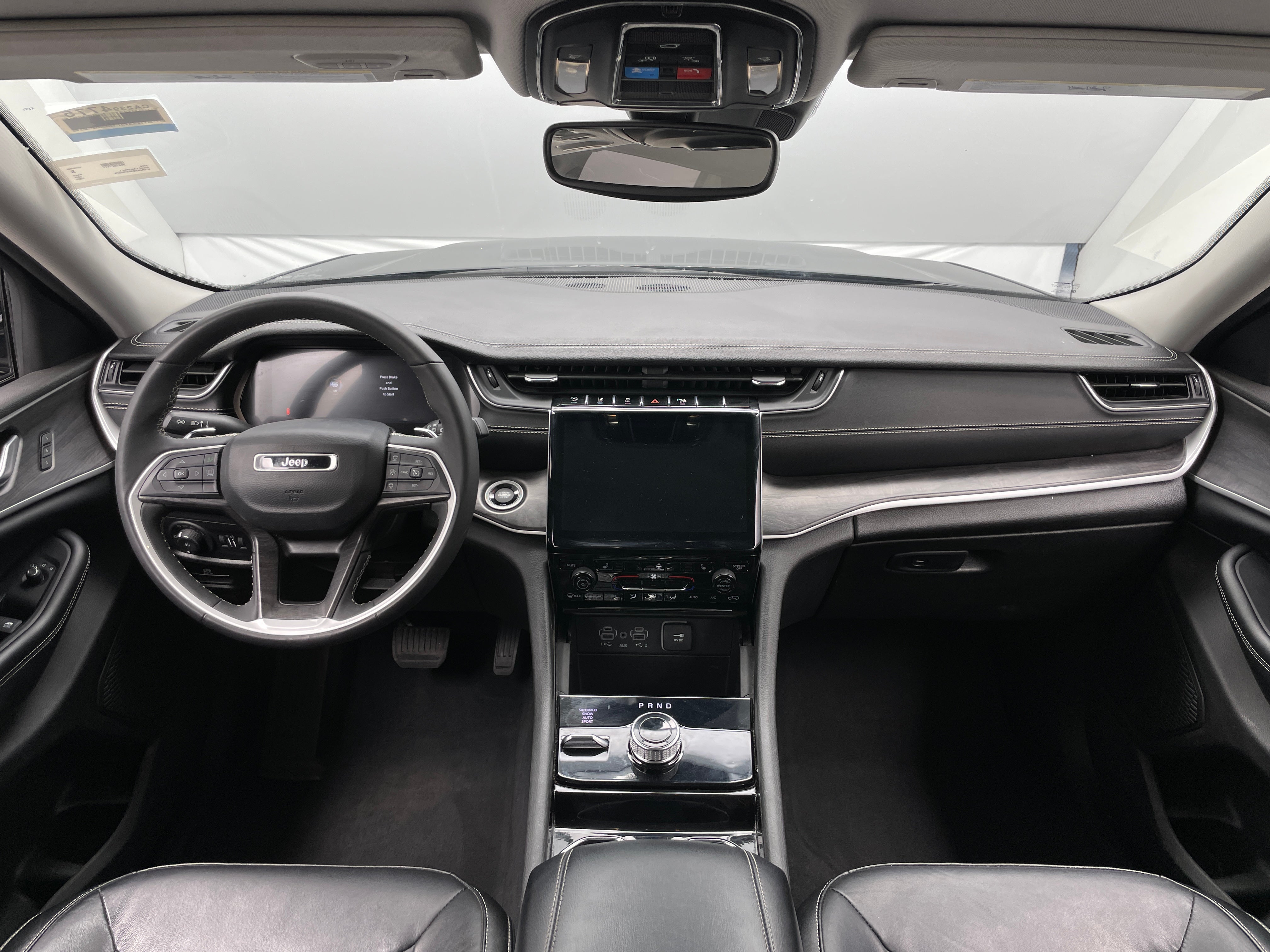 Thumbnail: 2023 Jeep Grand Cherokee L - 2