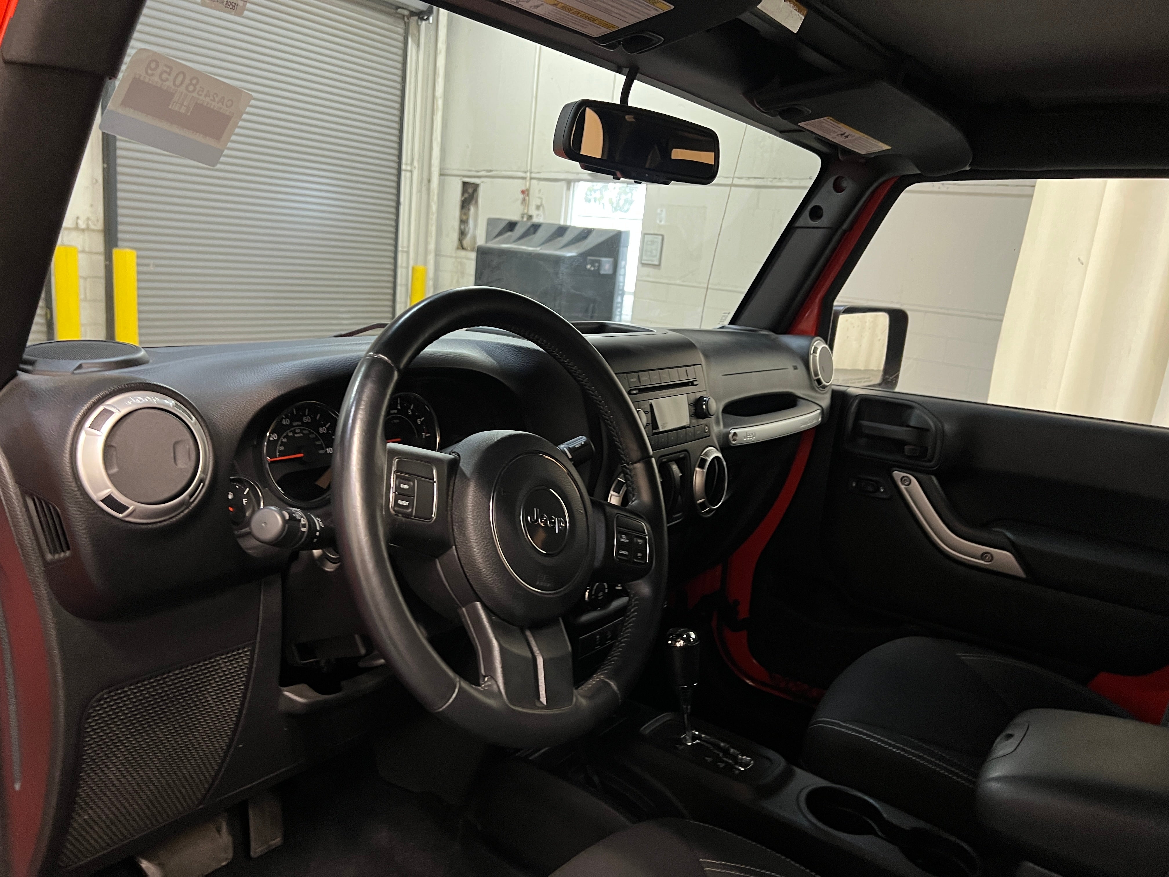 Thumbnail: 2015 Jeep Wrangler - 3