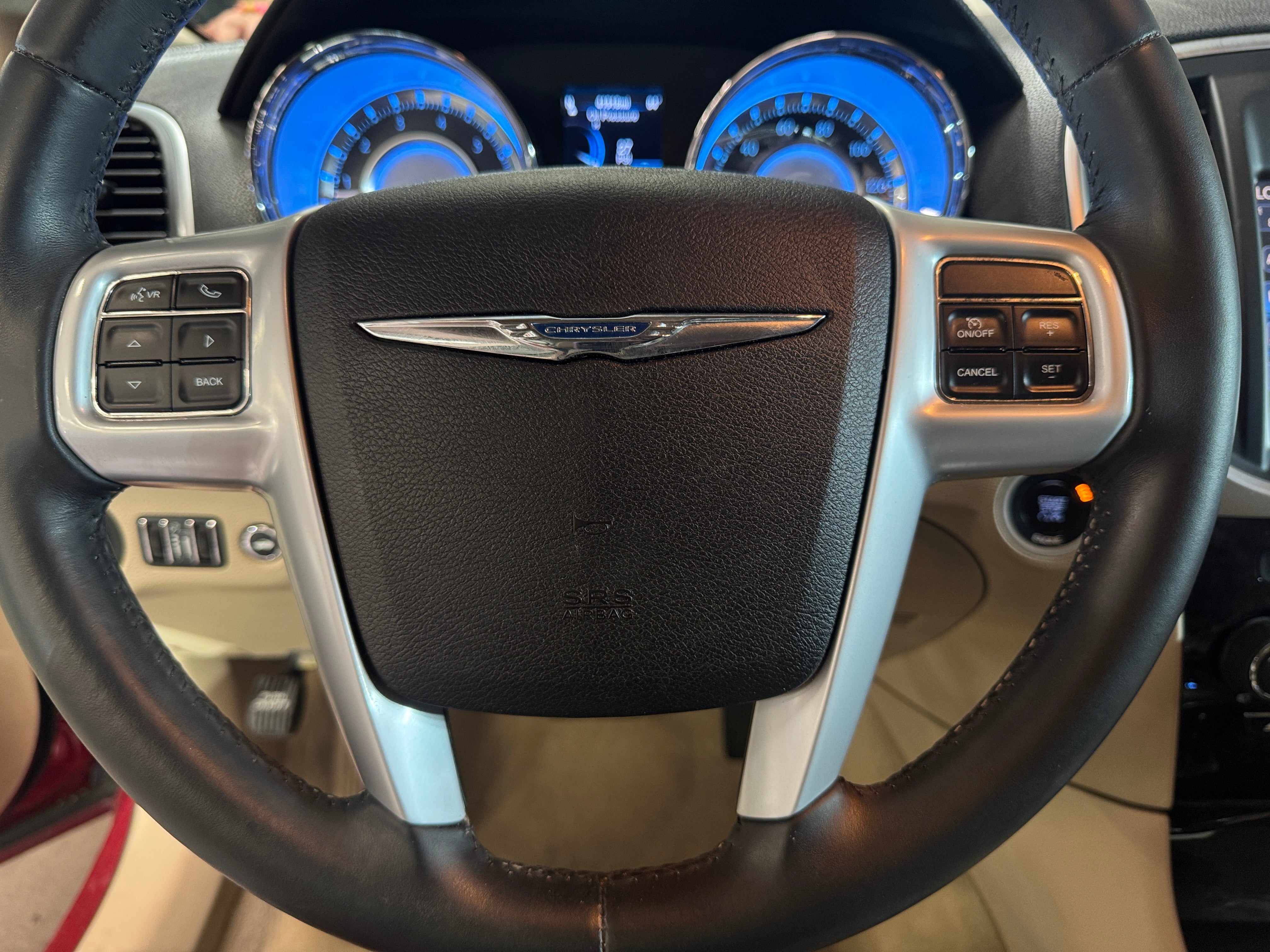 Thumbnail: 2014 Chrysler 300 - 4