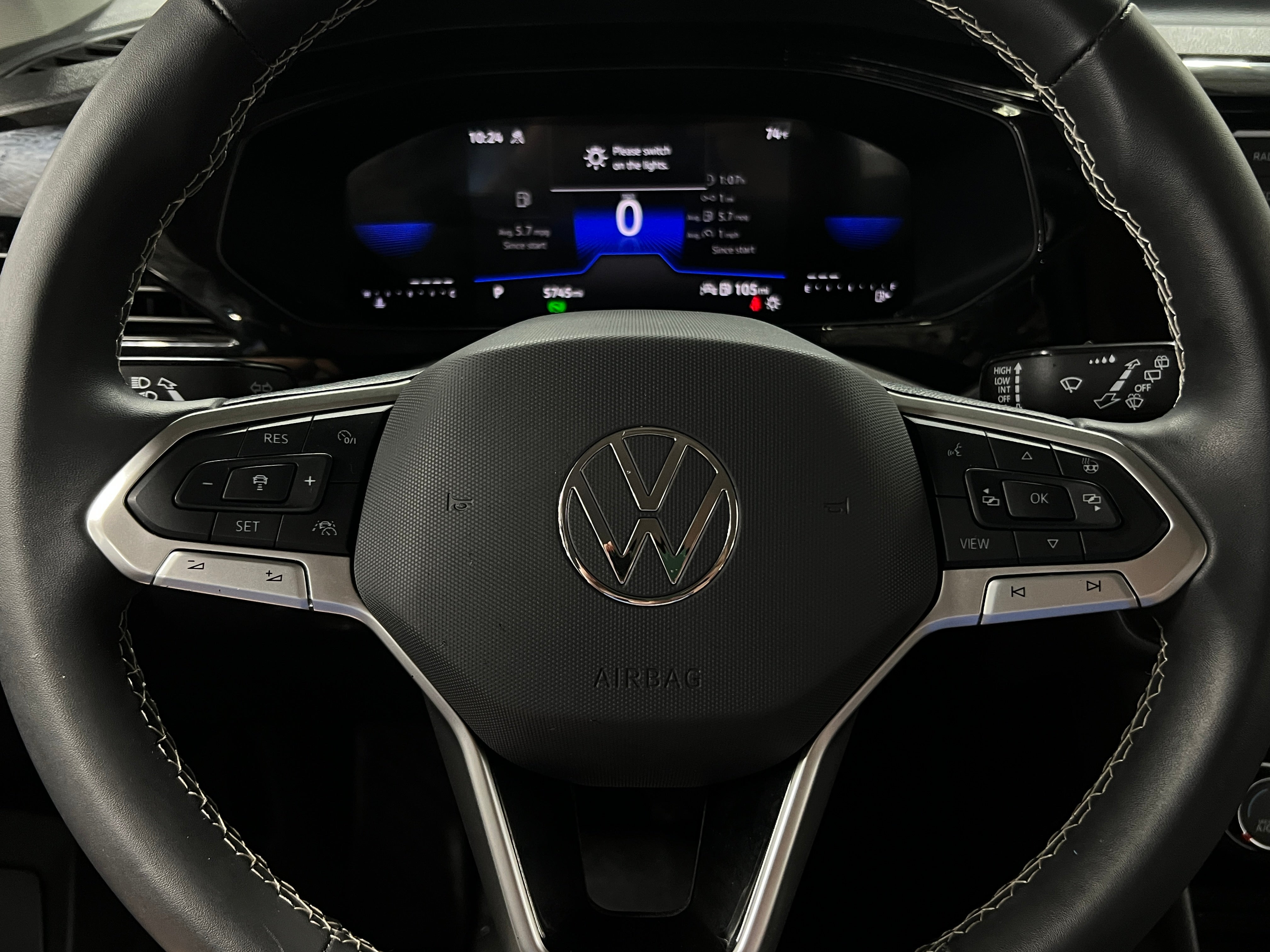 Thumbnail: 2024 Volkswagen Taos - 5