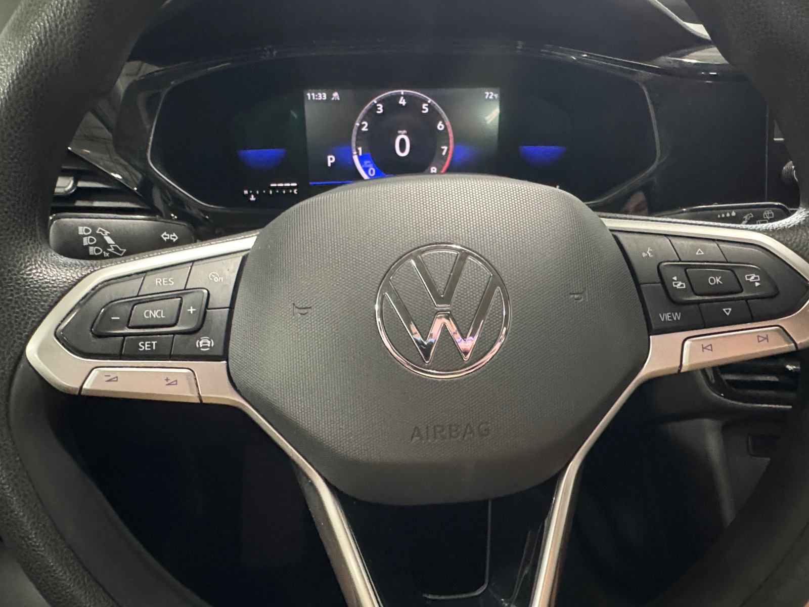 Thumbnail: 2022 Volkswagen Taos - 5