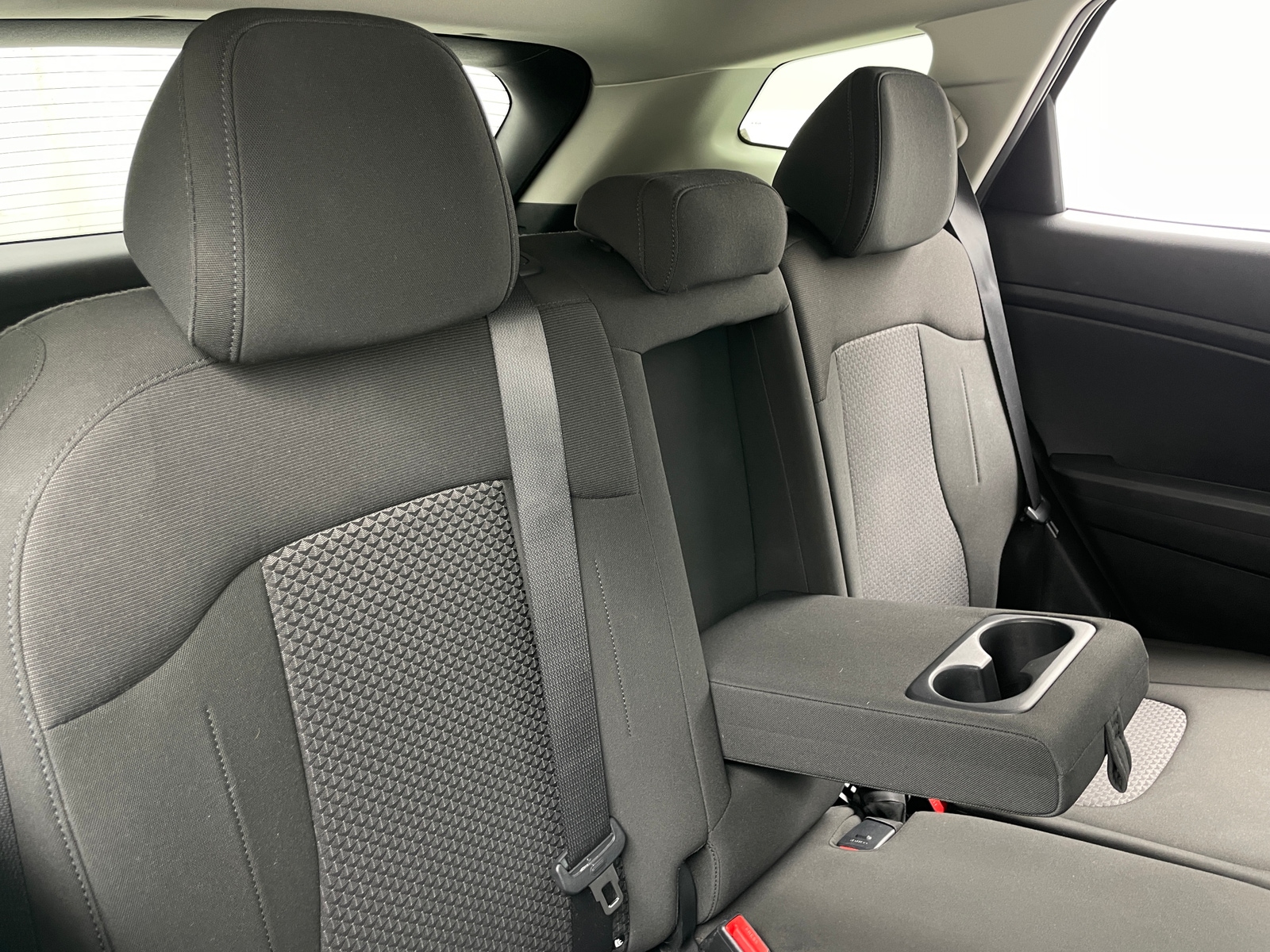 Thumbnail: 2024 Kia Sportage - 6