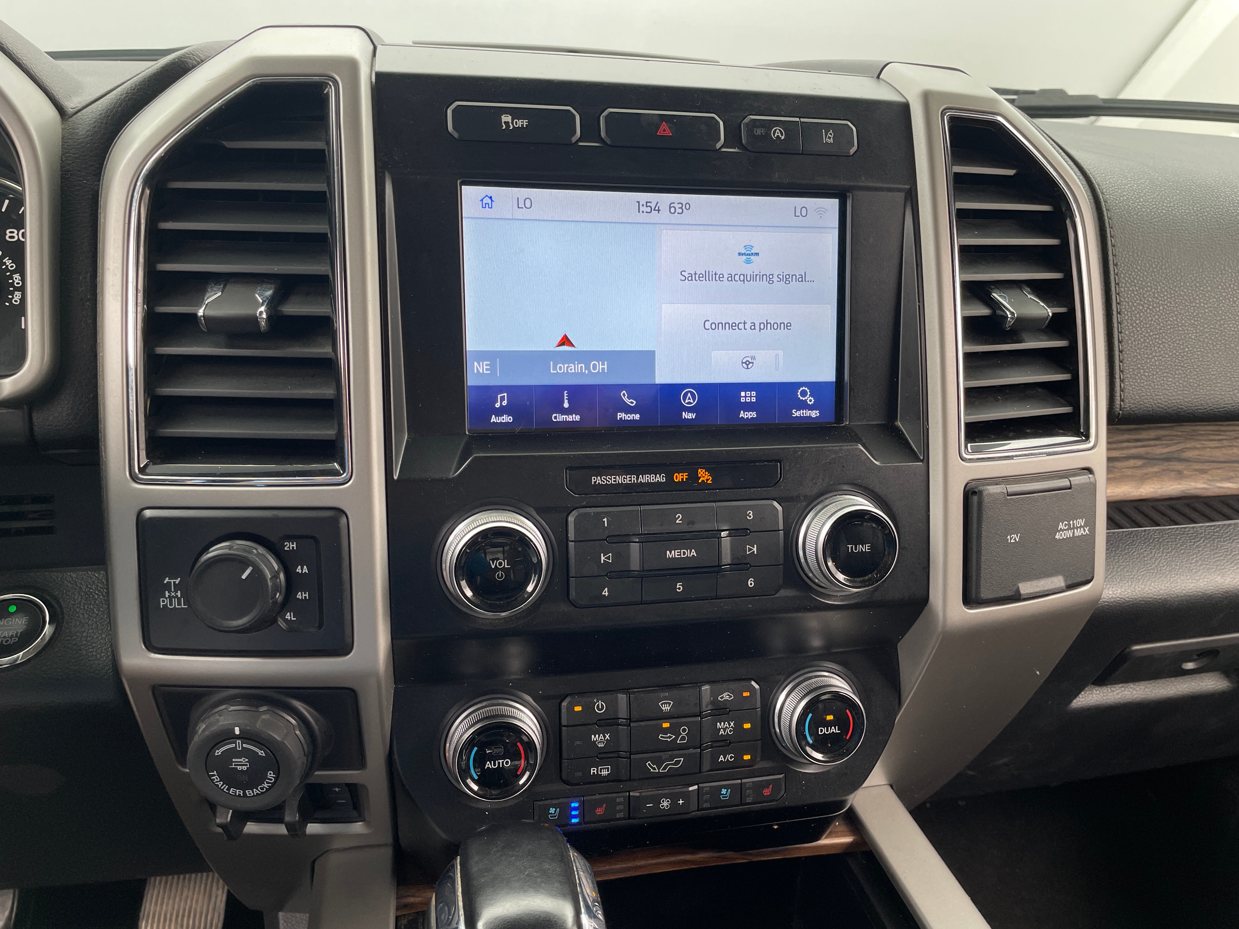 Thumbnail: 2020 Ford Econoline - 3