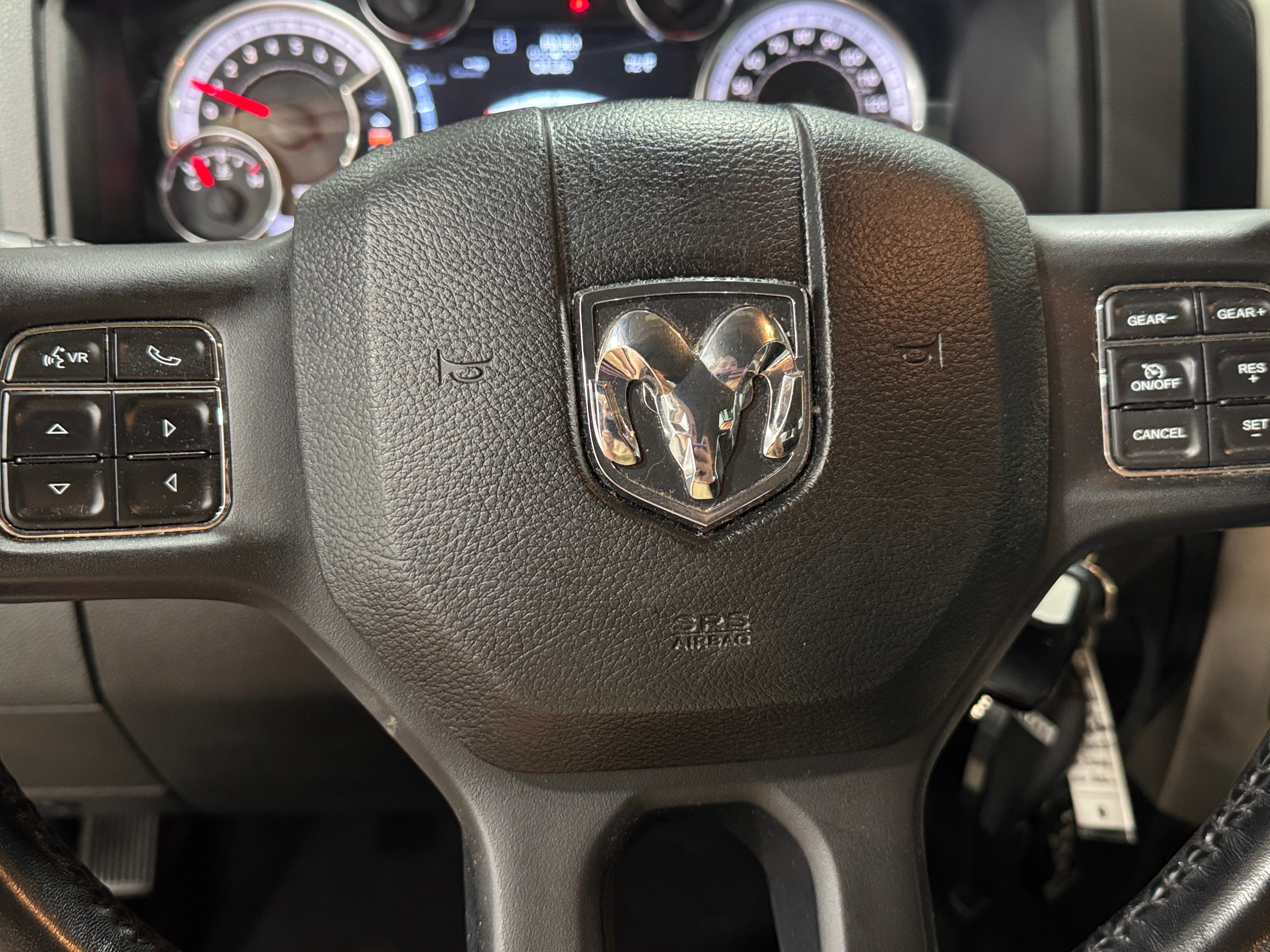Thumbnail: 2020 RAM 1500 Classic - 5