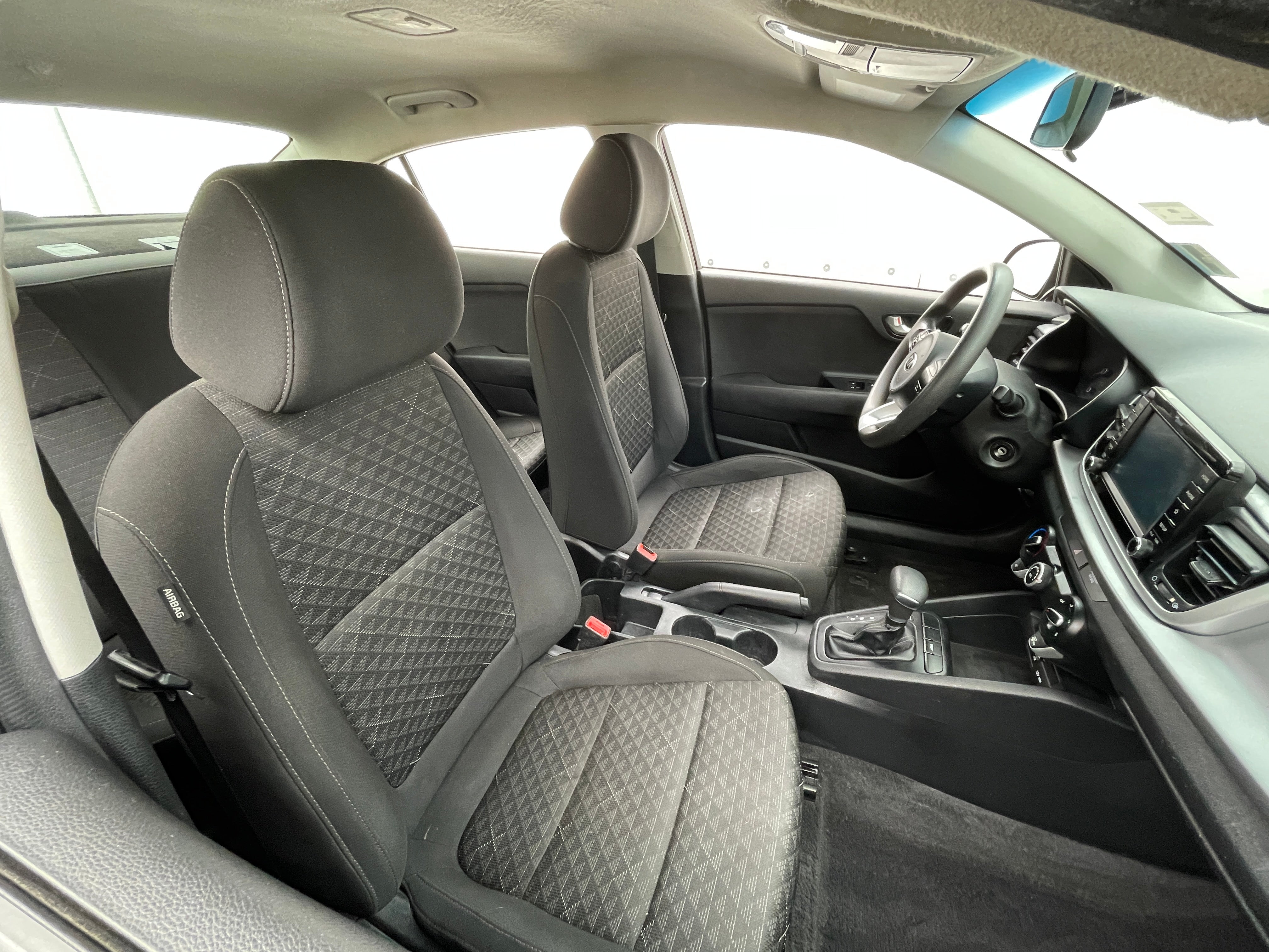 Thumbnail: 2020 Kia Rio - 2