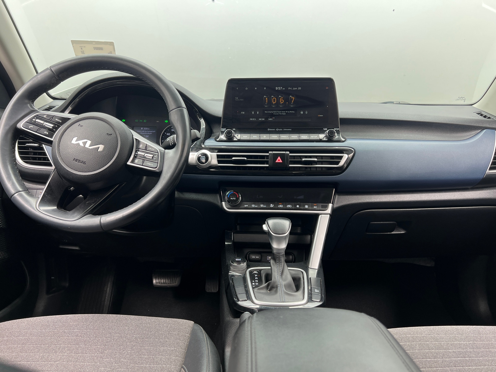 Thumbnail: 2022 Kia Seltos - 2