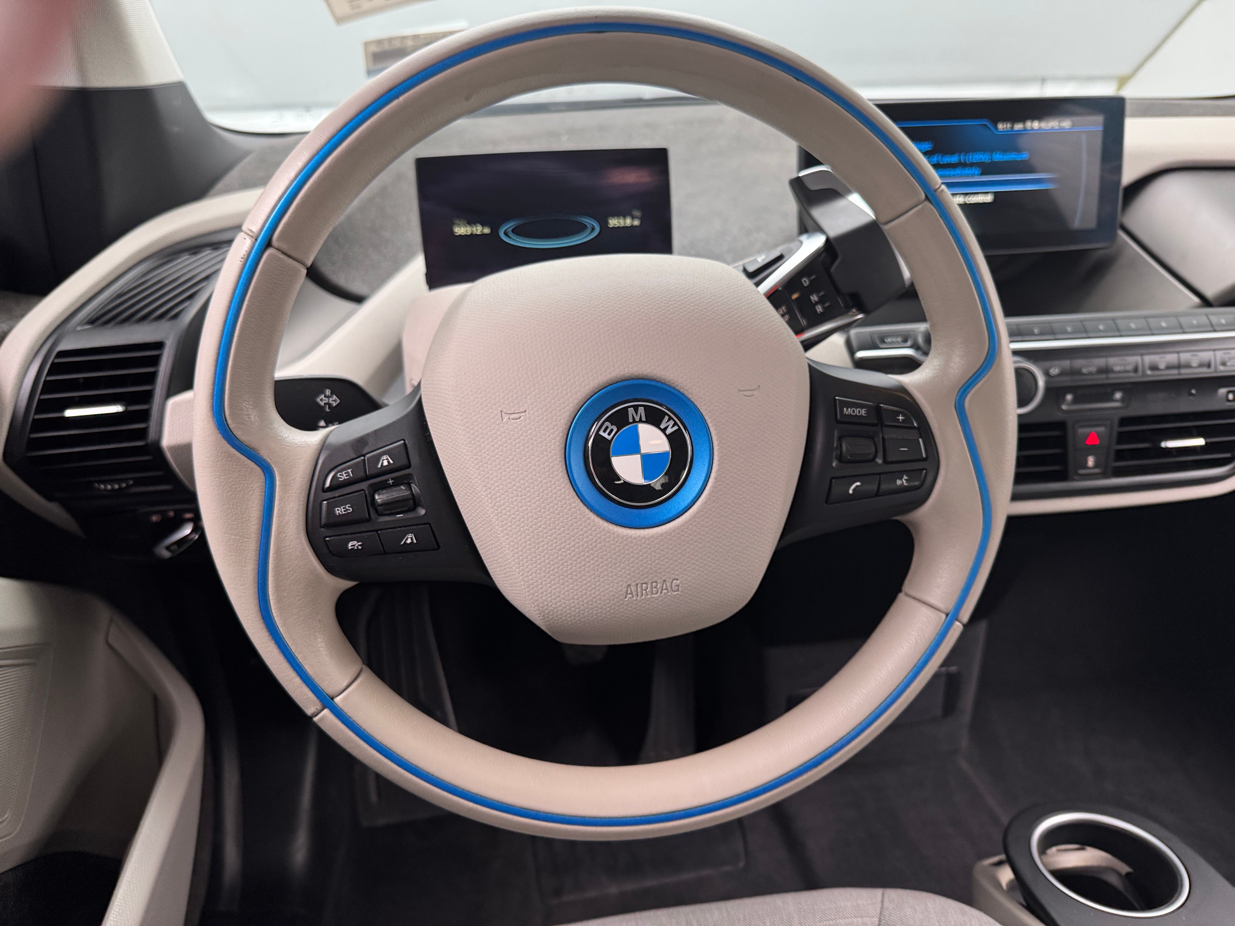 Thumbnail: 2016 BMW i3 - 5
