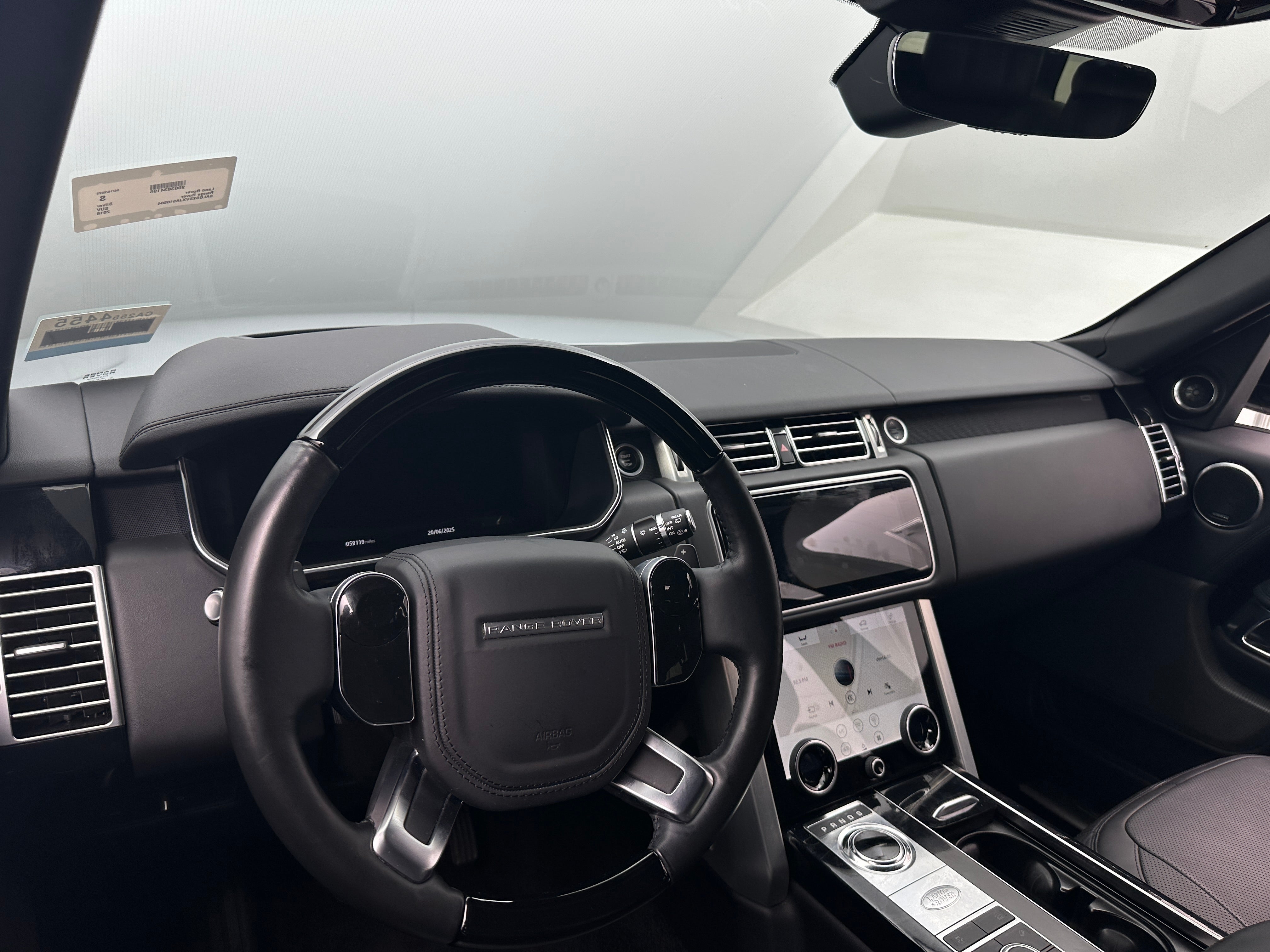 Thumbnail: 2018 Land Rover Range Rover - 2
