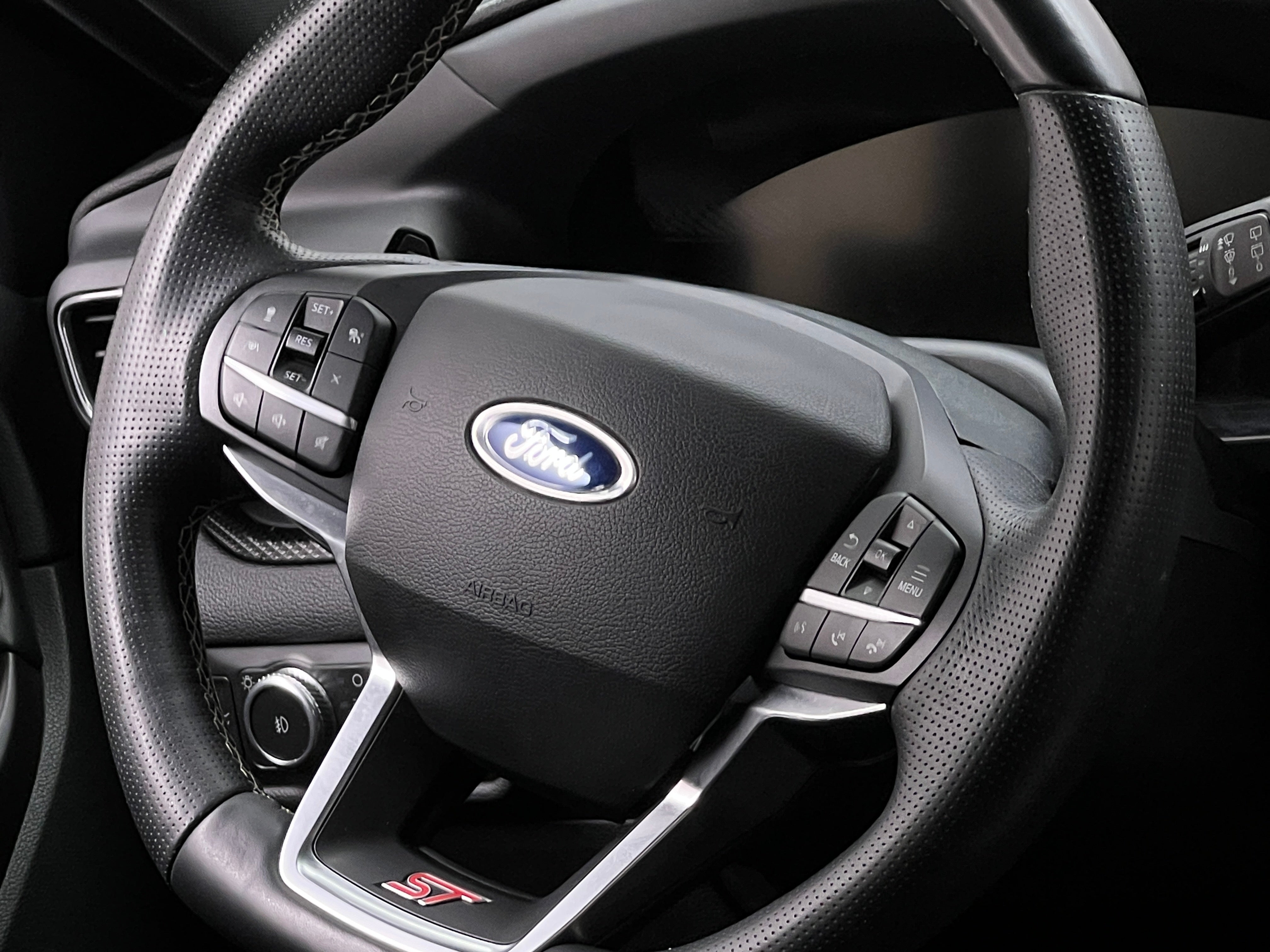Thumbnail: 2020 Ford Explorer - 2