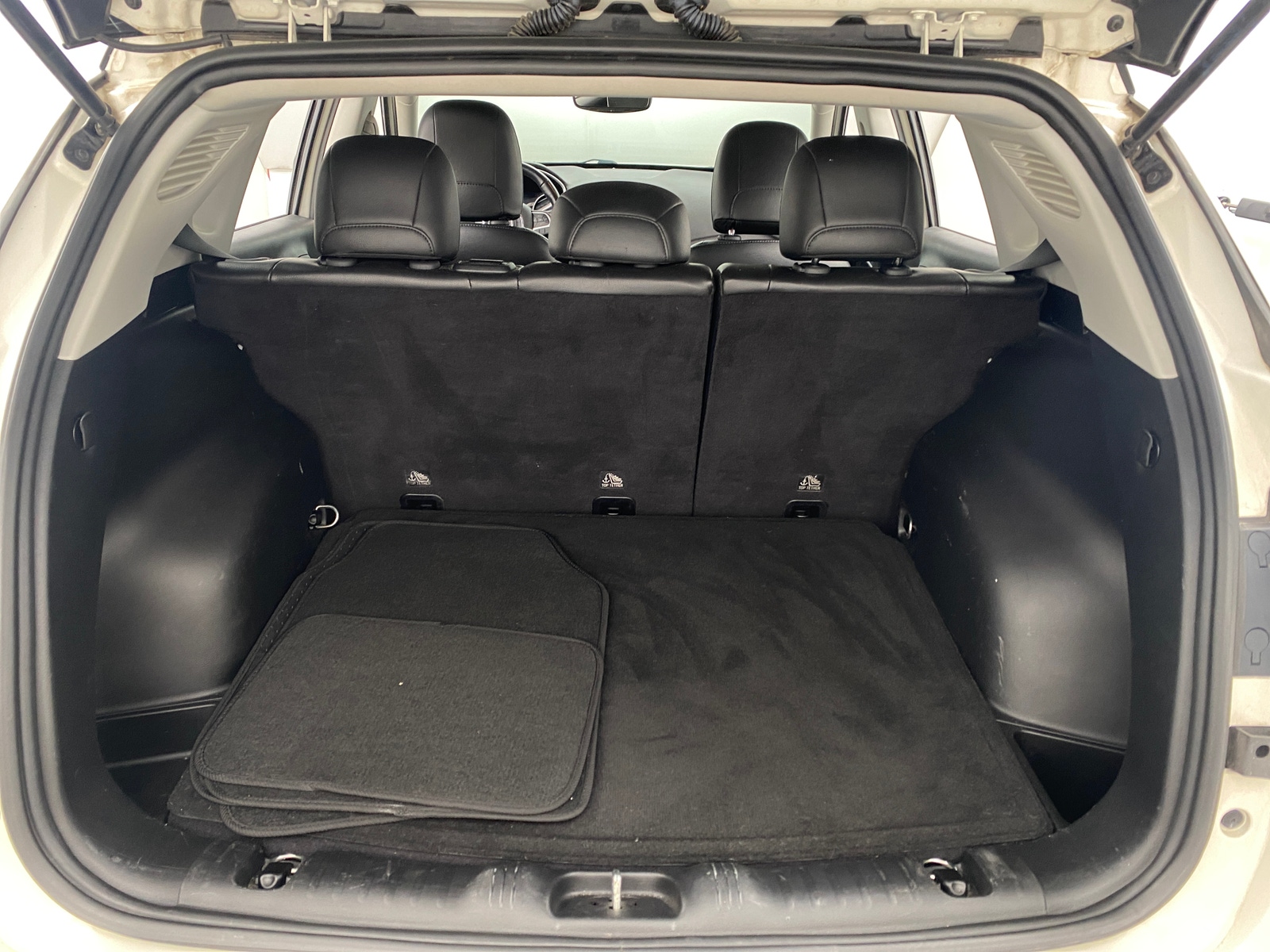 Thumbnail: 2018 Jeep Compass - 6