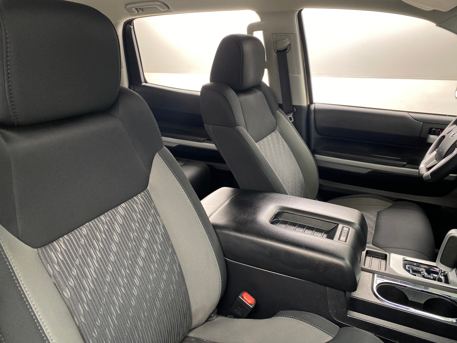 Thumbnail: 2020 Toyota Tundra - 2