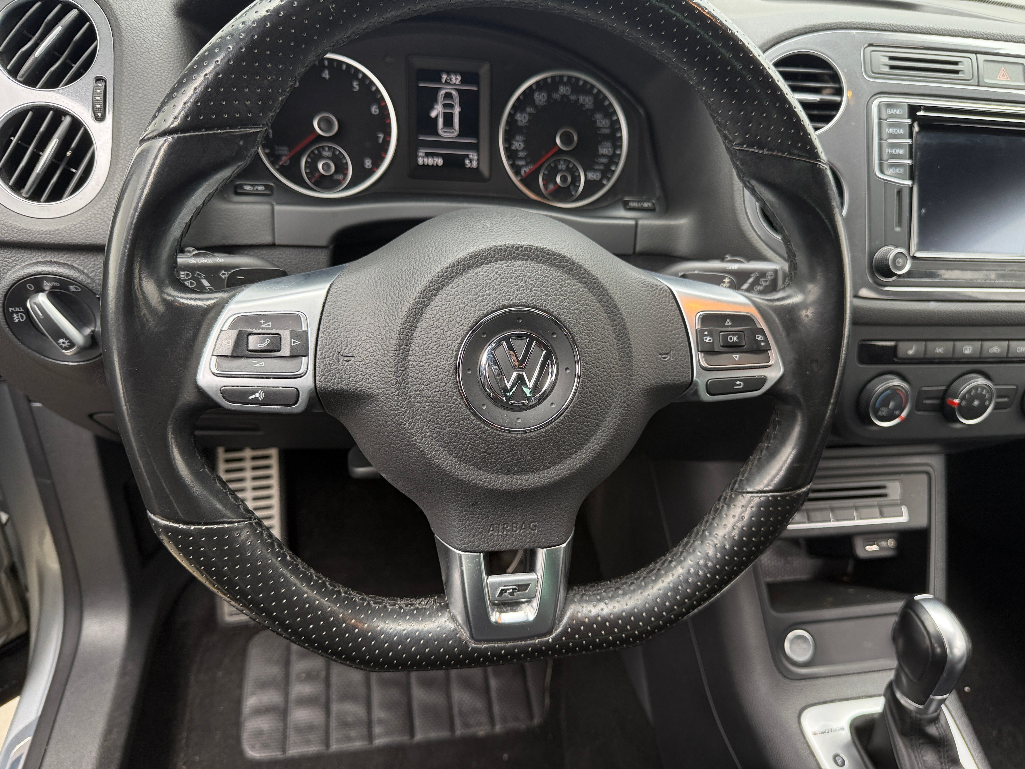 Thumbnail: 2016 Volkswagen Tiguan - 5