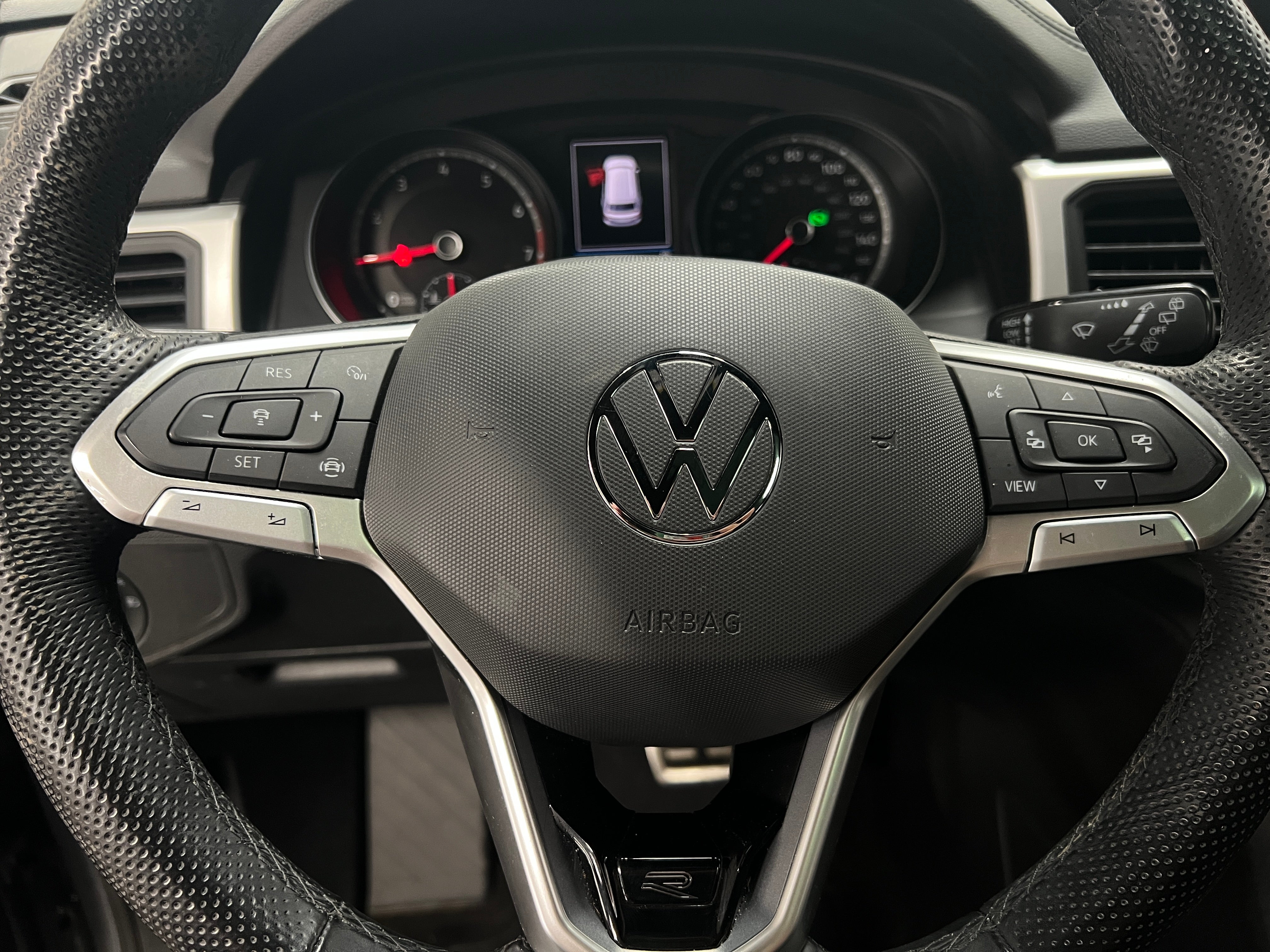 Thumbnail: 2021 Volkswagen Atlas - 4