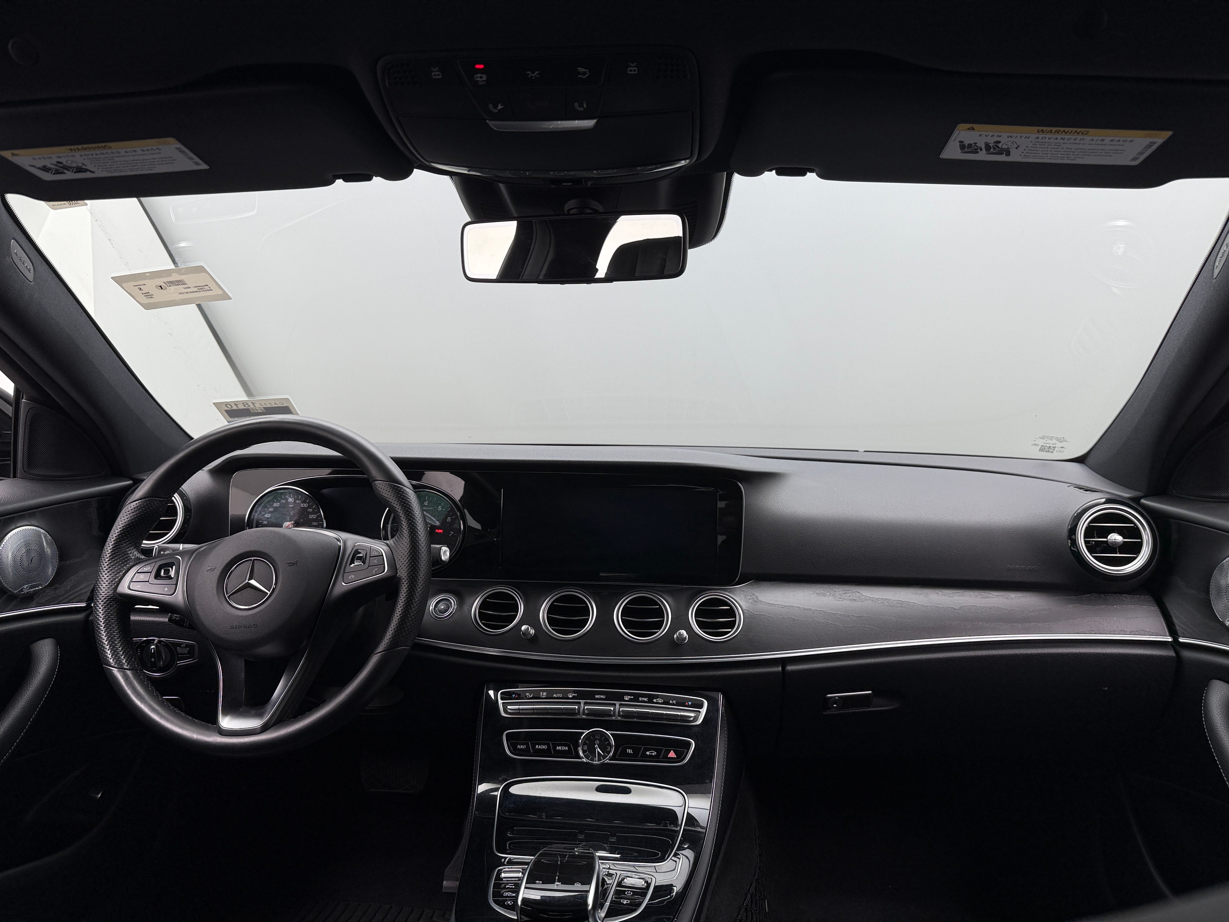 Thumbnail: 2017 Mercedes-Benz E-Class - 2