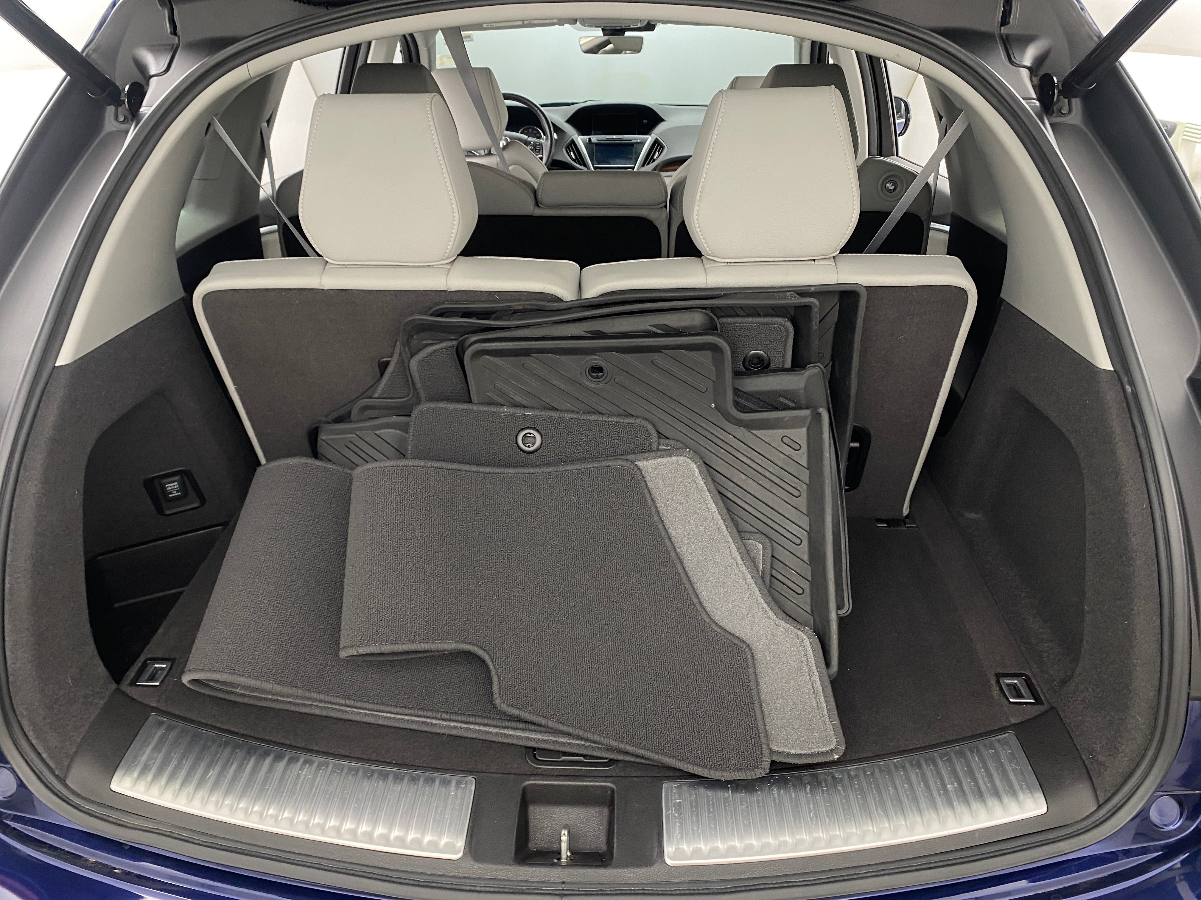 Thumbnail: 2018 Acura MDX - 6