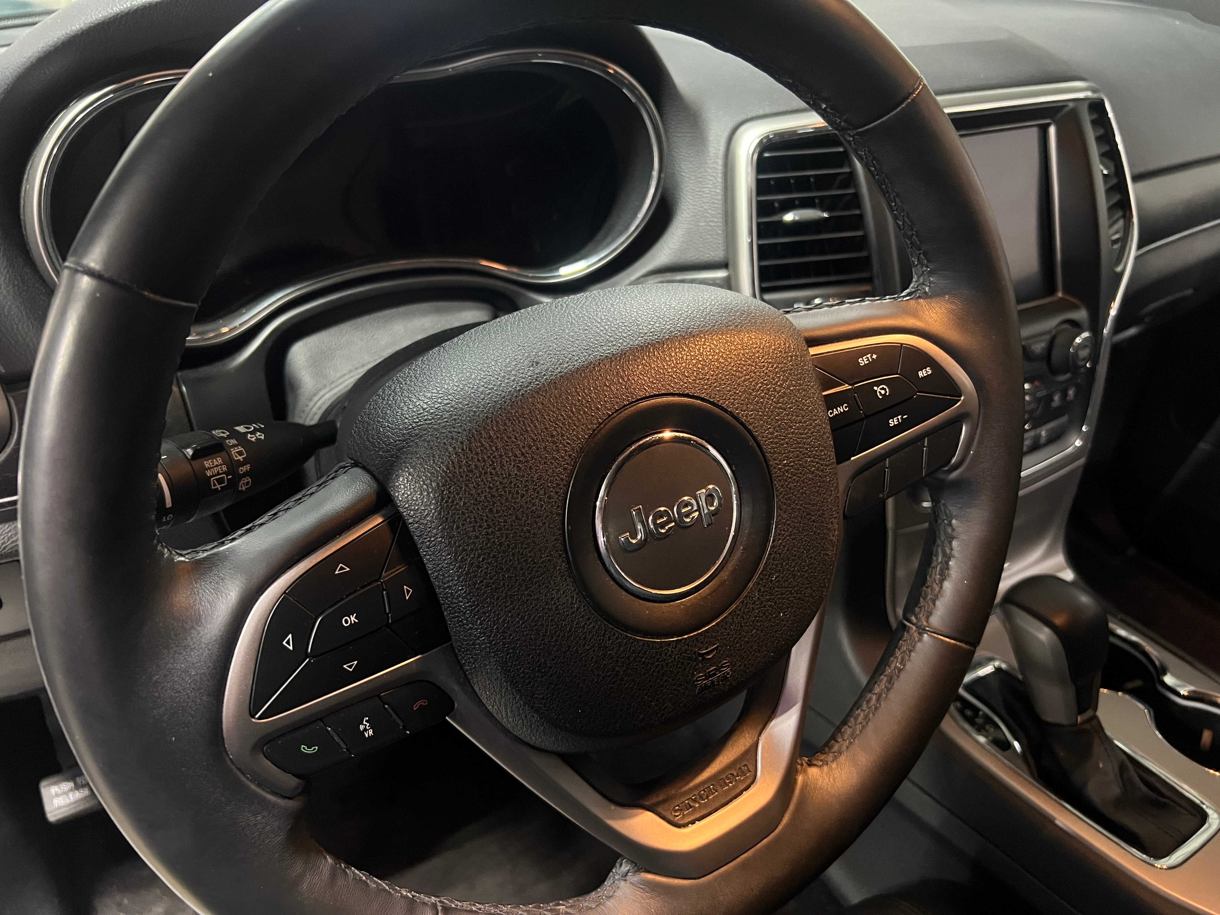 Thumbnail: 2018 Jeep Grand Cherokee - 4