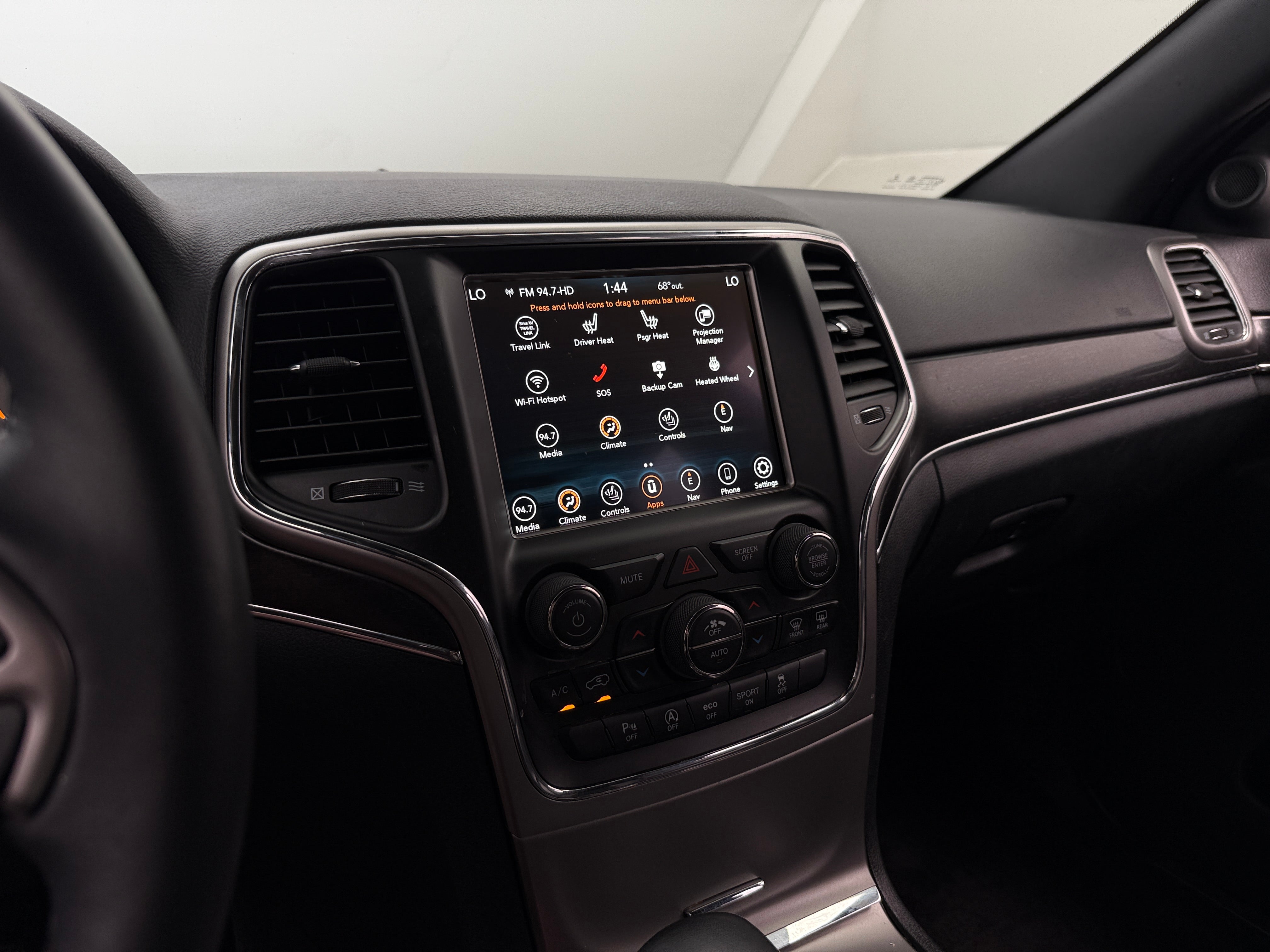 Thumbnail: 2018 Jeep Grand Cherokee - 3