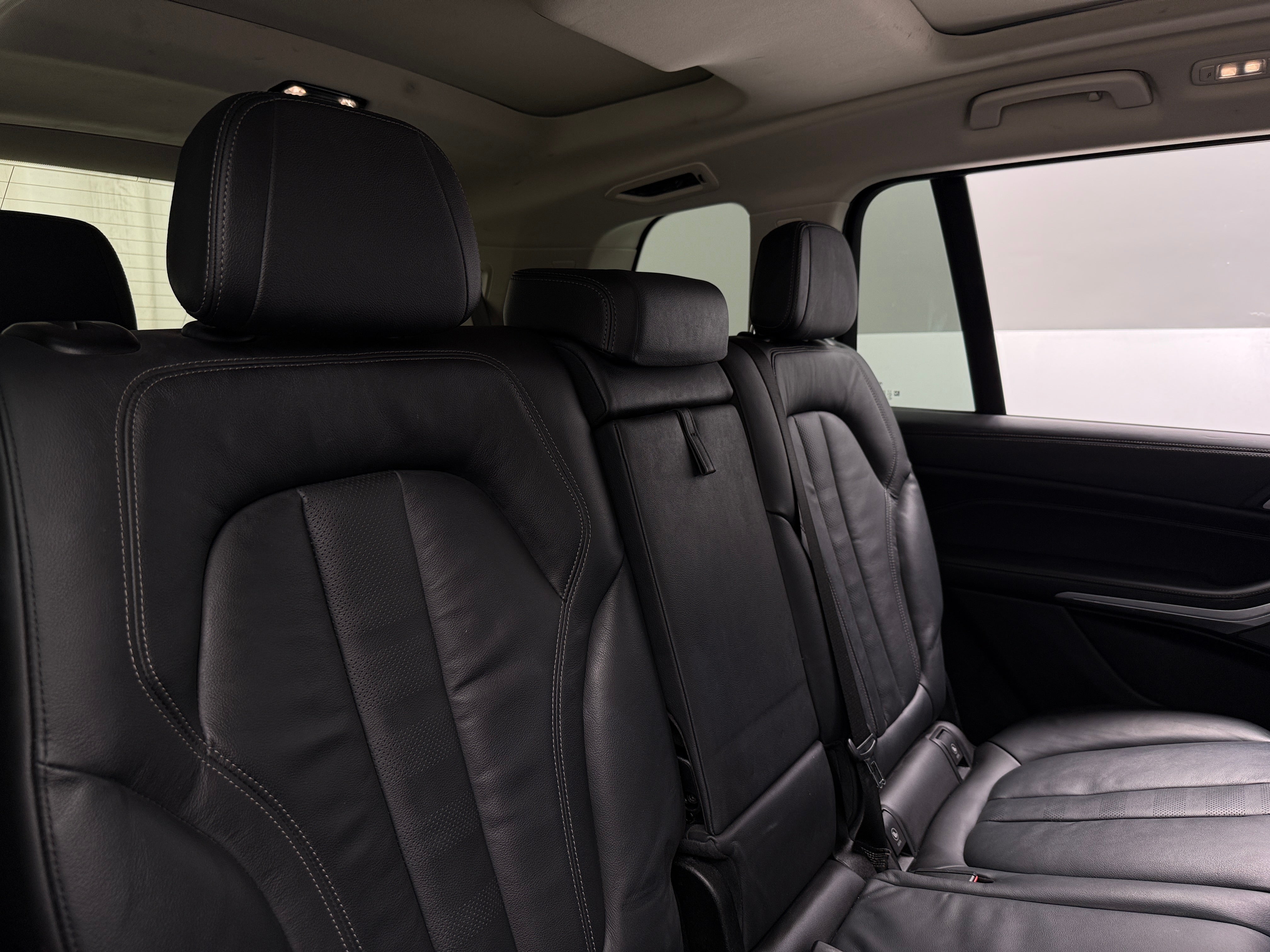 Thumbnail: 2022 BMW X7 - 5