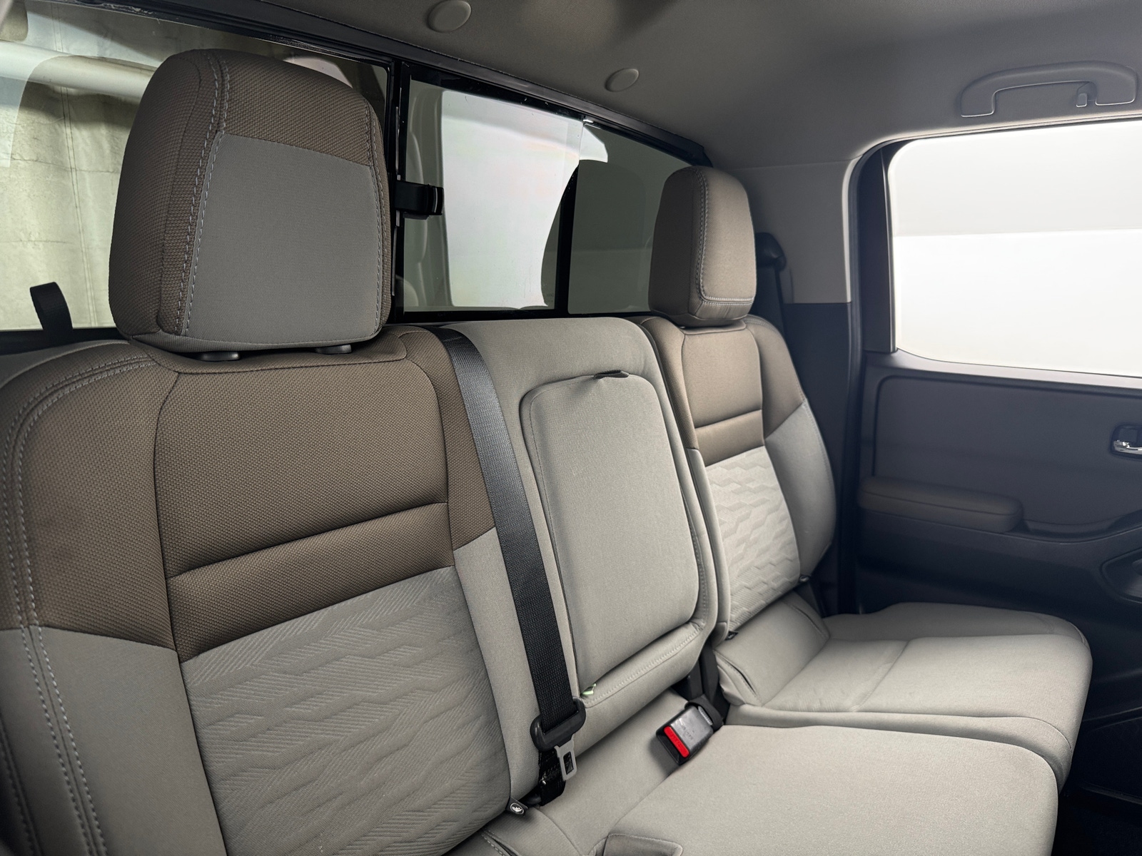 Thumbnail: 2022 Nissan Frontier - 6