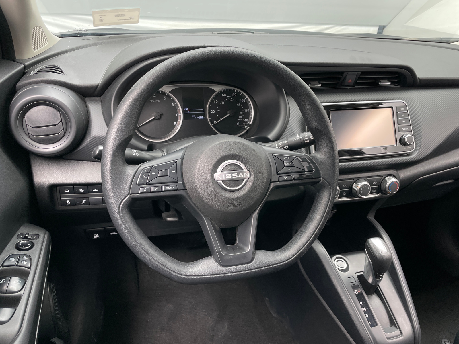 Thumbnail: 2024 Nissan Kicks - 5