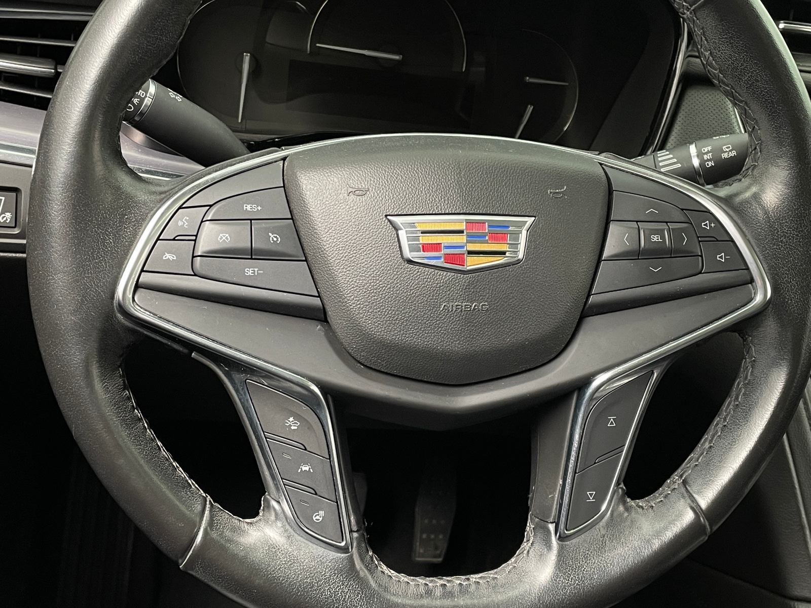 Thumbnail: 2019 Cadillac XT5 - 4