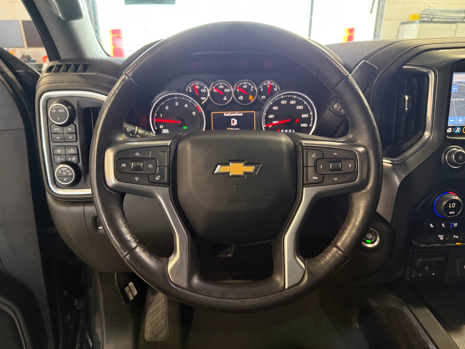 Thumbnail: 2022 Chevrolet Silverado 2500 - 4