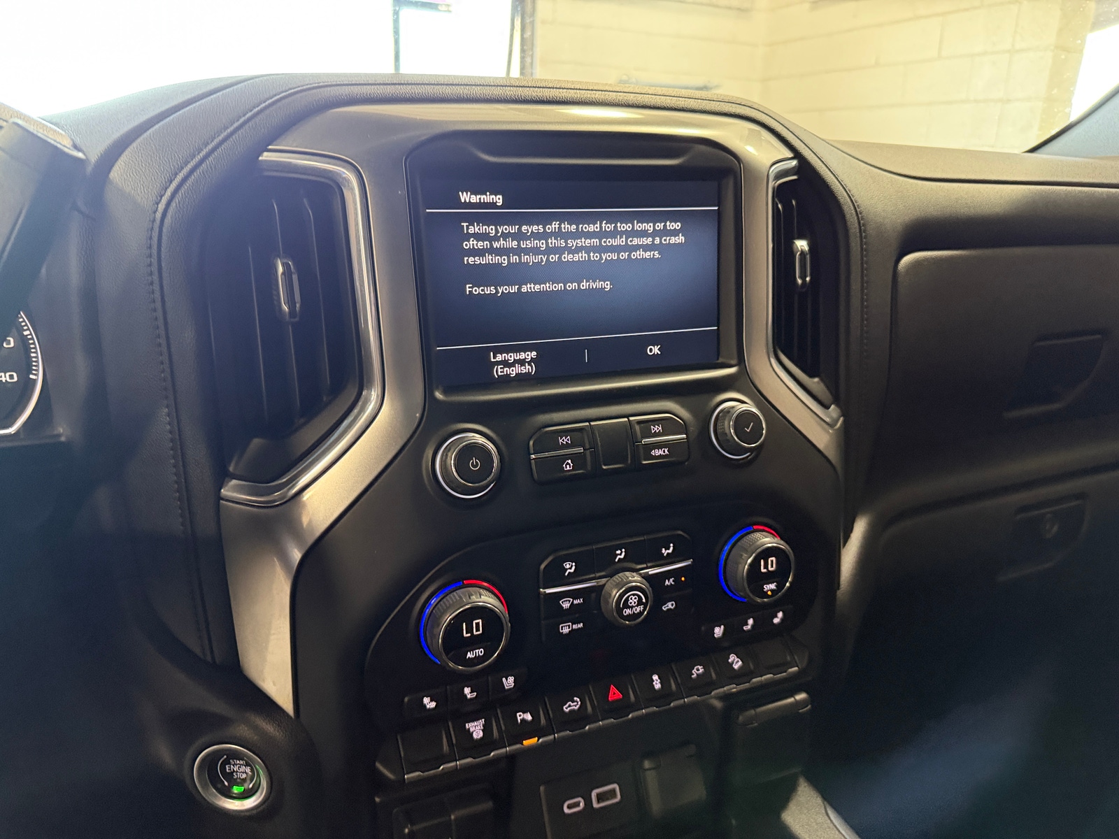 Thumbnail: 2022 Chevrolet Silverado 2500 - 3