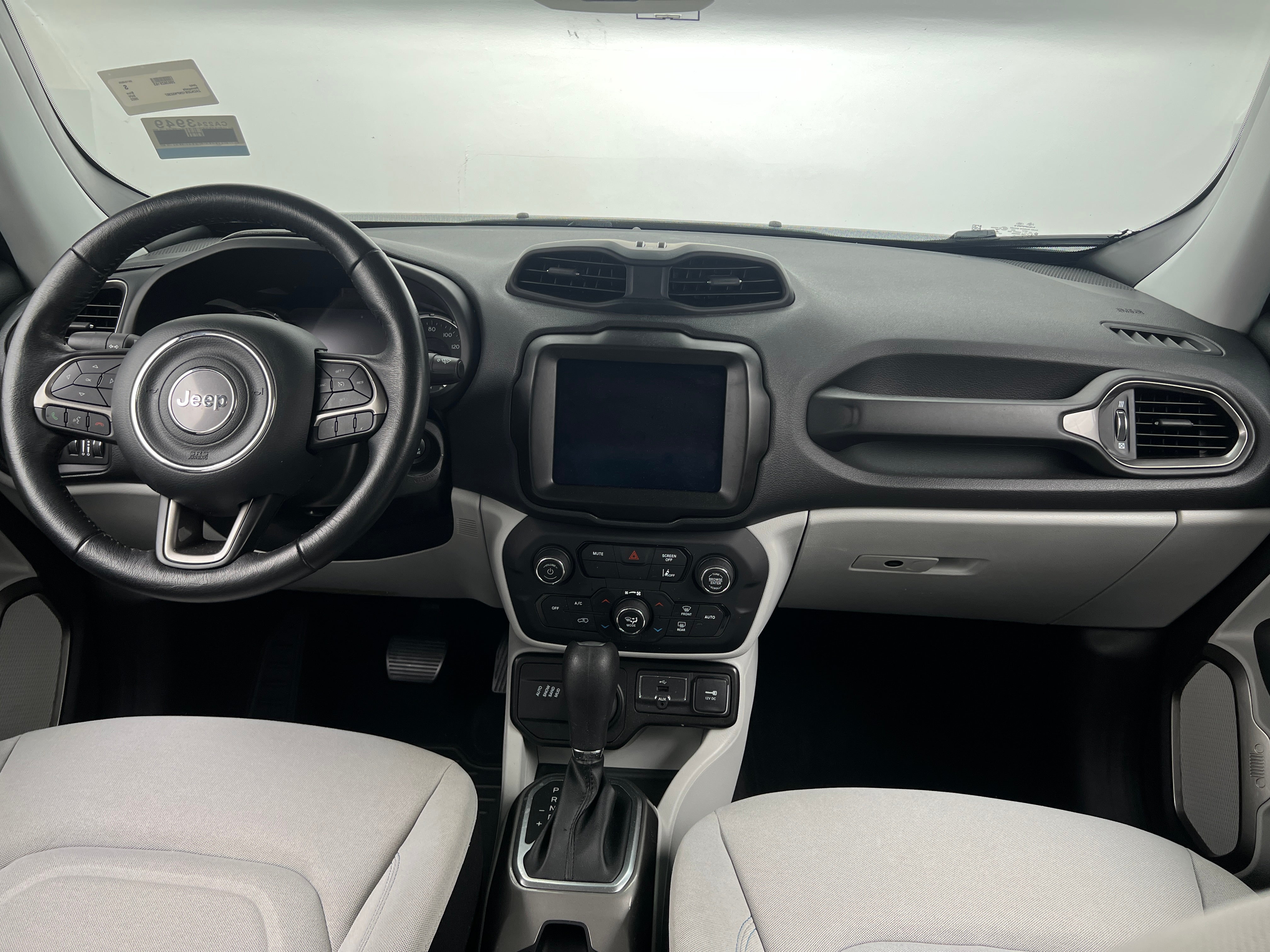 Thumbnail: 2022 Jeep Renegade - 3