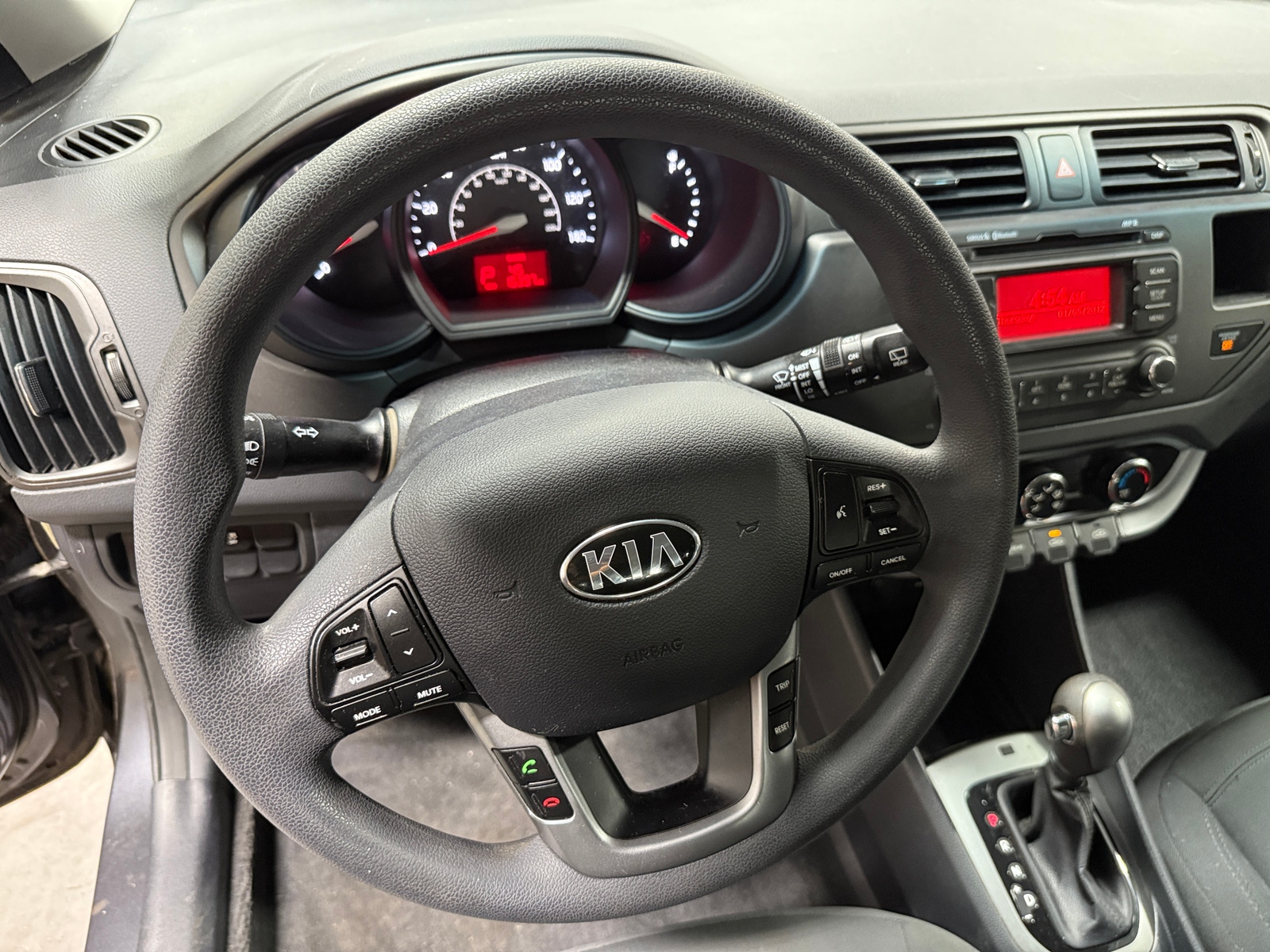 Thumbnail: 2013 Kia Rio - 5