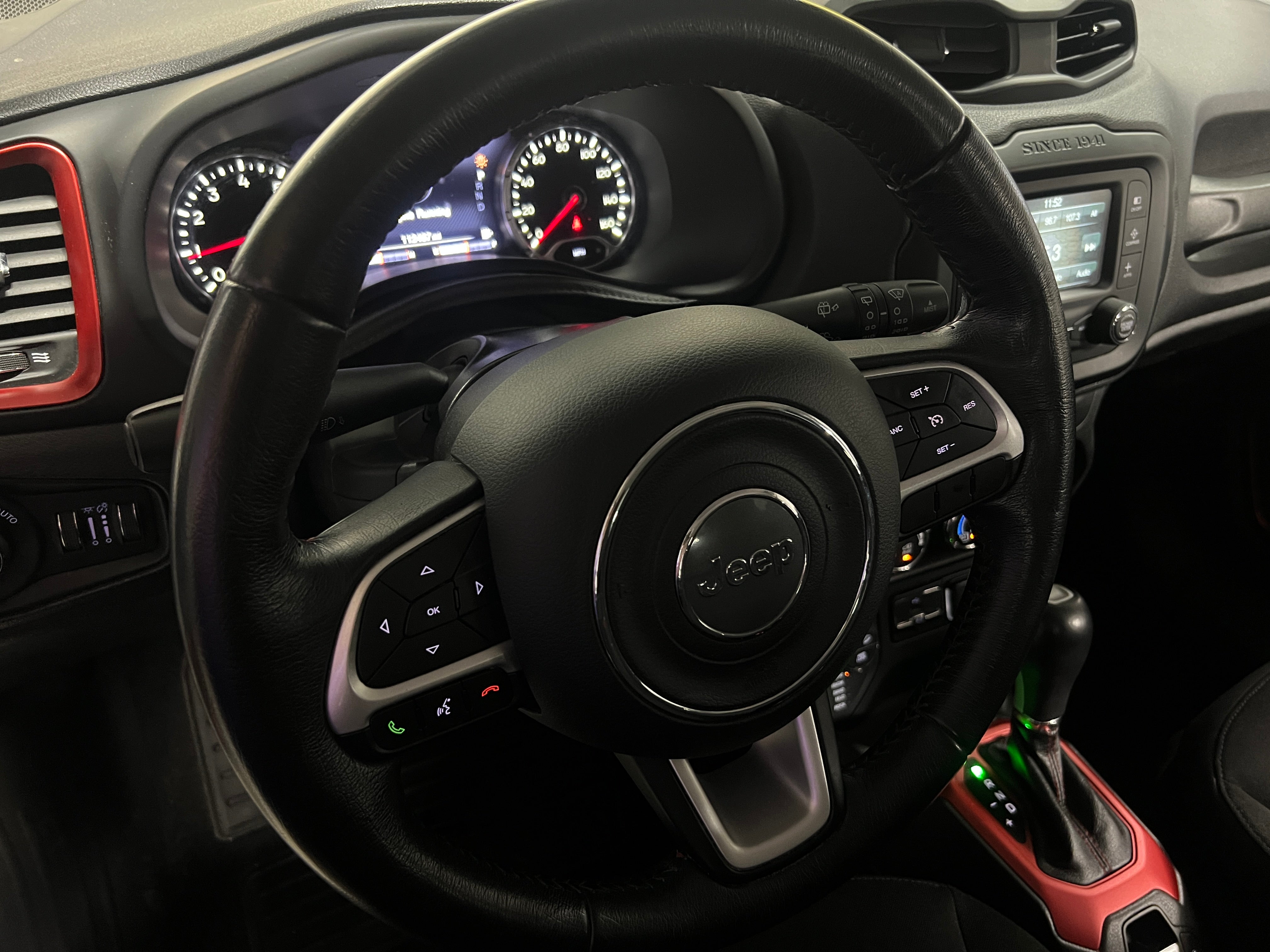 Thumbnail: 2017 Jeep Renegade - 5