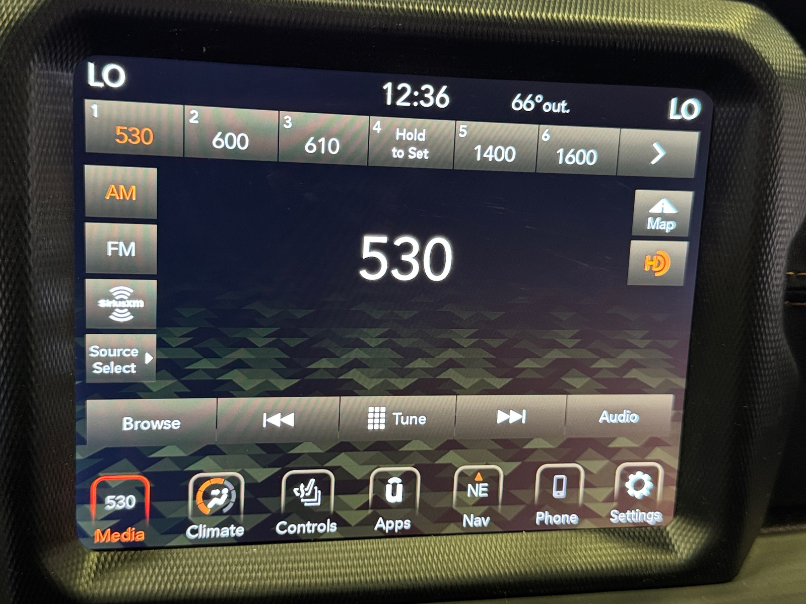 Thumbnail: 2021 Jeep Wrangler - 3