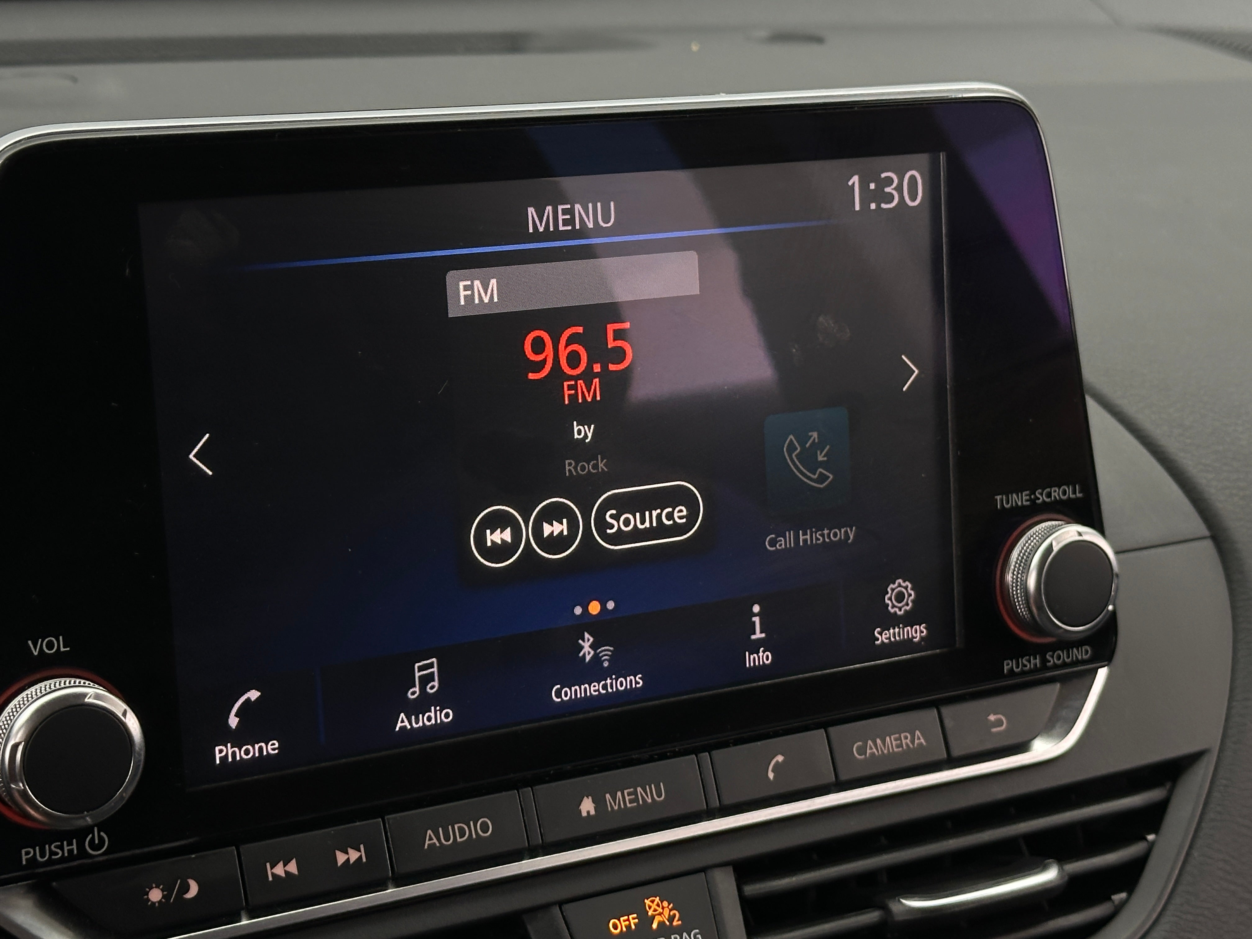 Thumbnail: 2019 Nissan Altima - 4