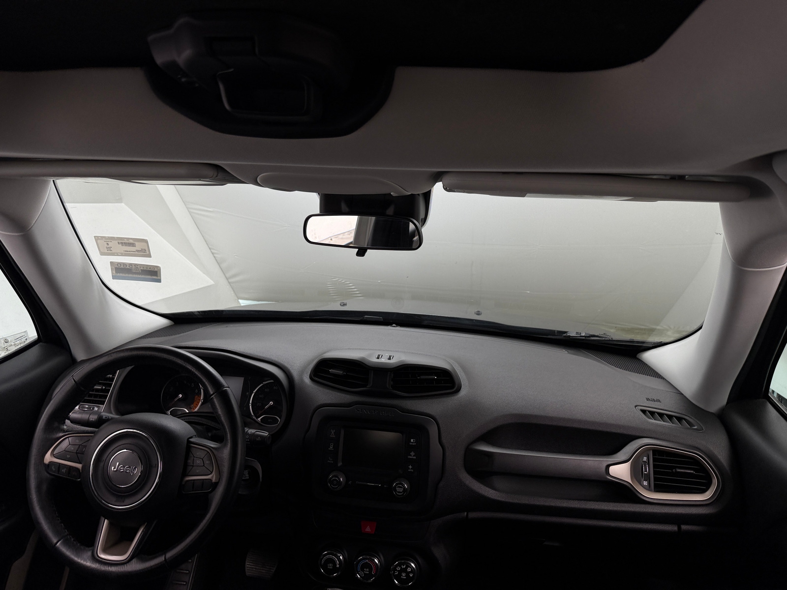 Thumbnail: 2016 Jeep Renegade - 3