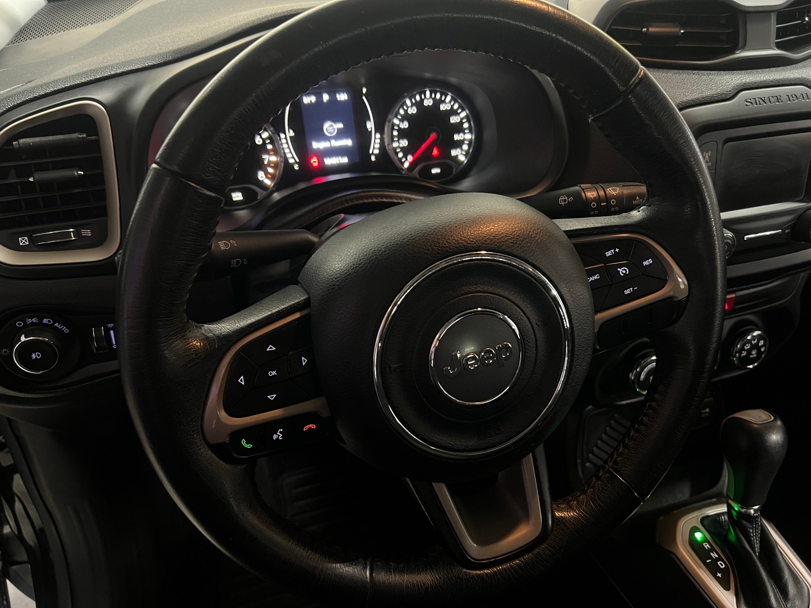 Thumbnail: 2016 Jeep Renegade - 5