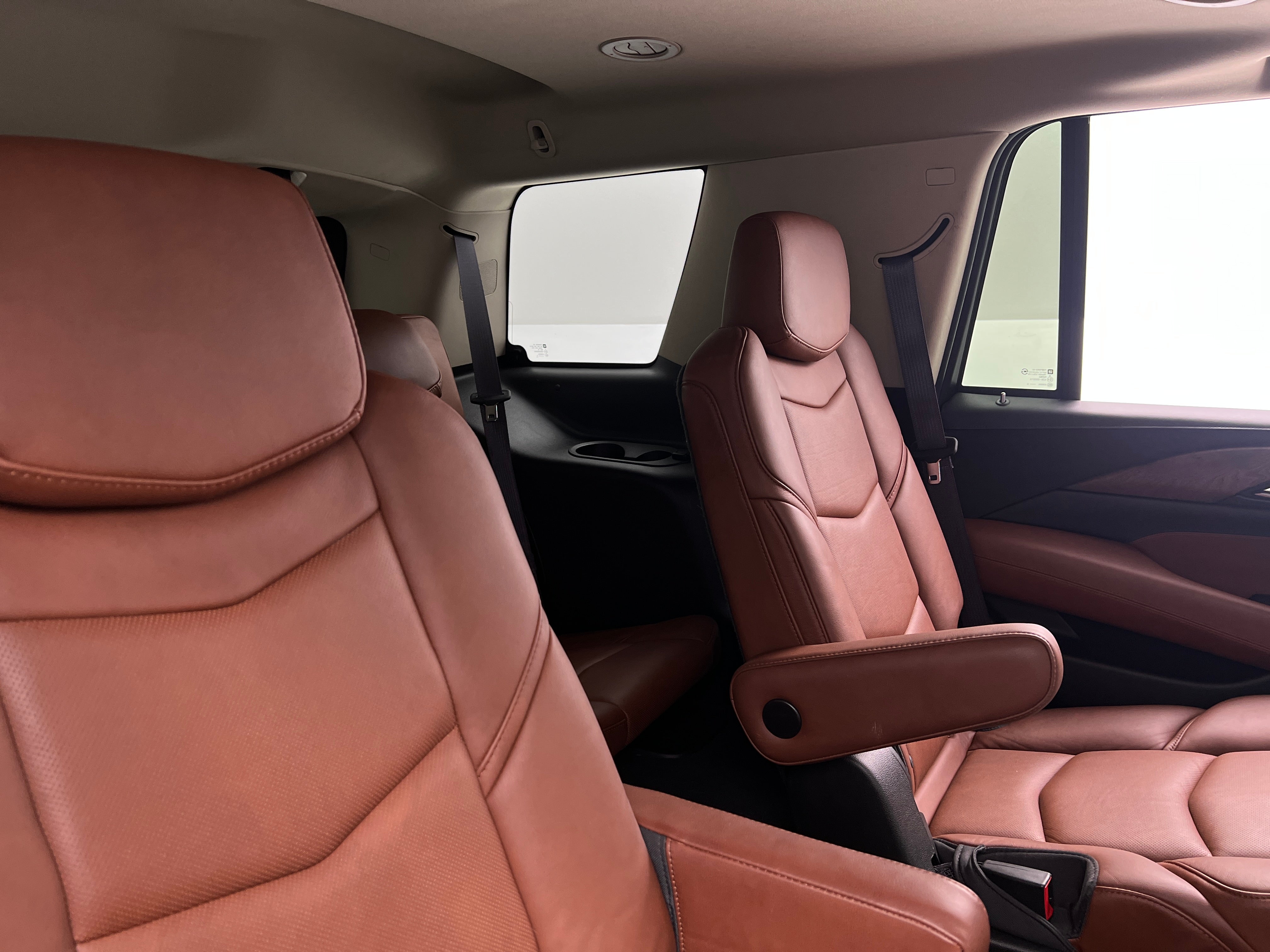 Thumbnail: 2016 Cadillac Escalade - 5