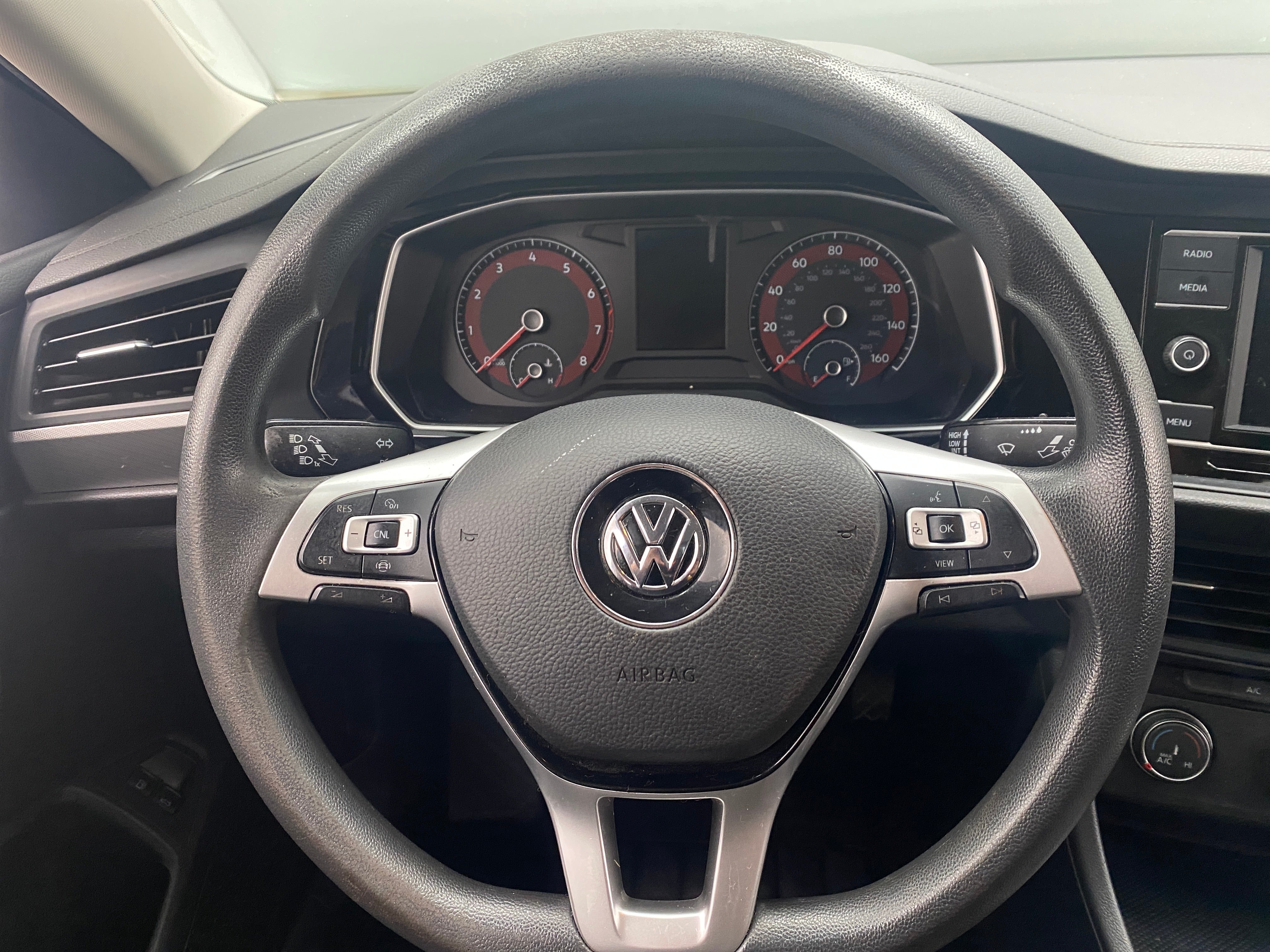 Thumbnail: 2021 Volkswagen Jetta - 5