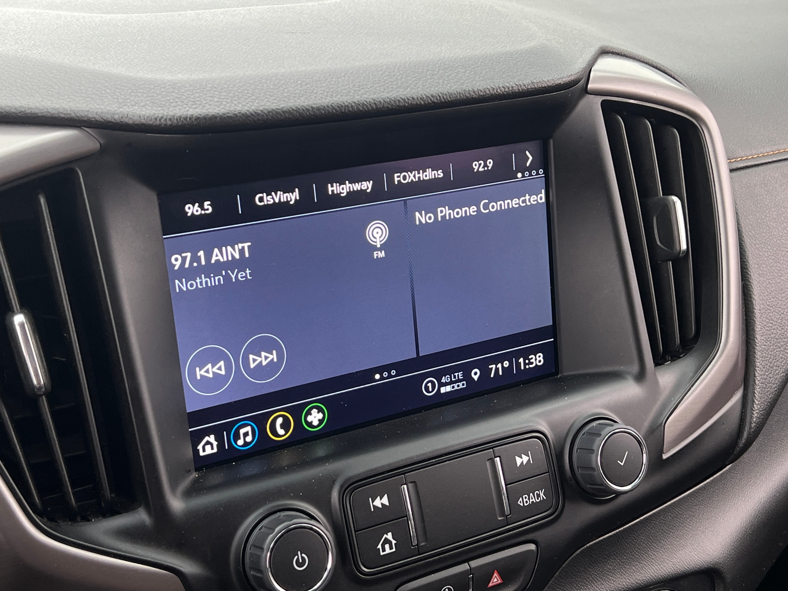 Thumbnail: 2023 GMC Terrain - 3