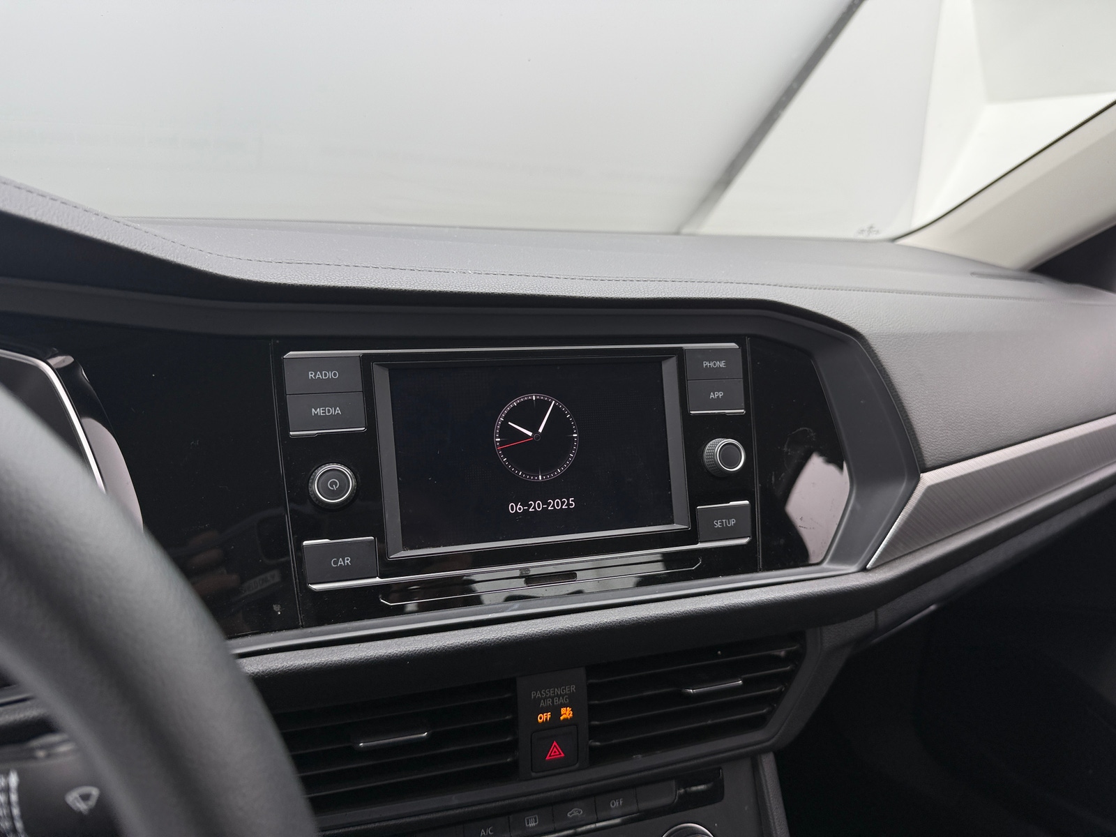 Thumbnail: 2019 Volkswagen Jetta - 4