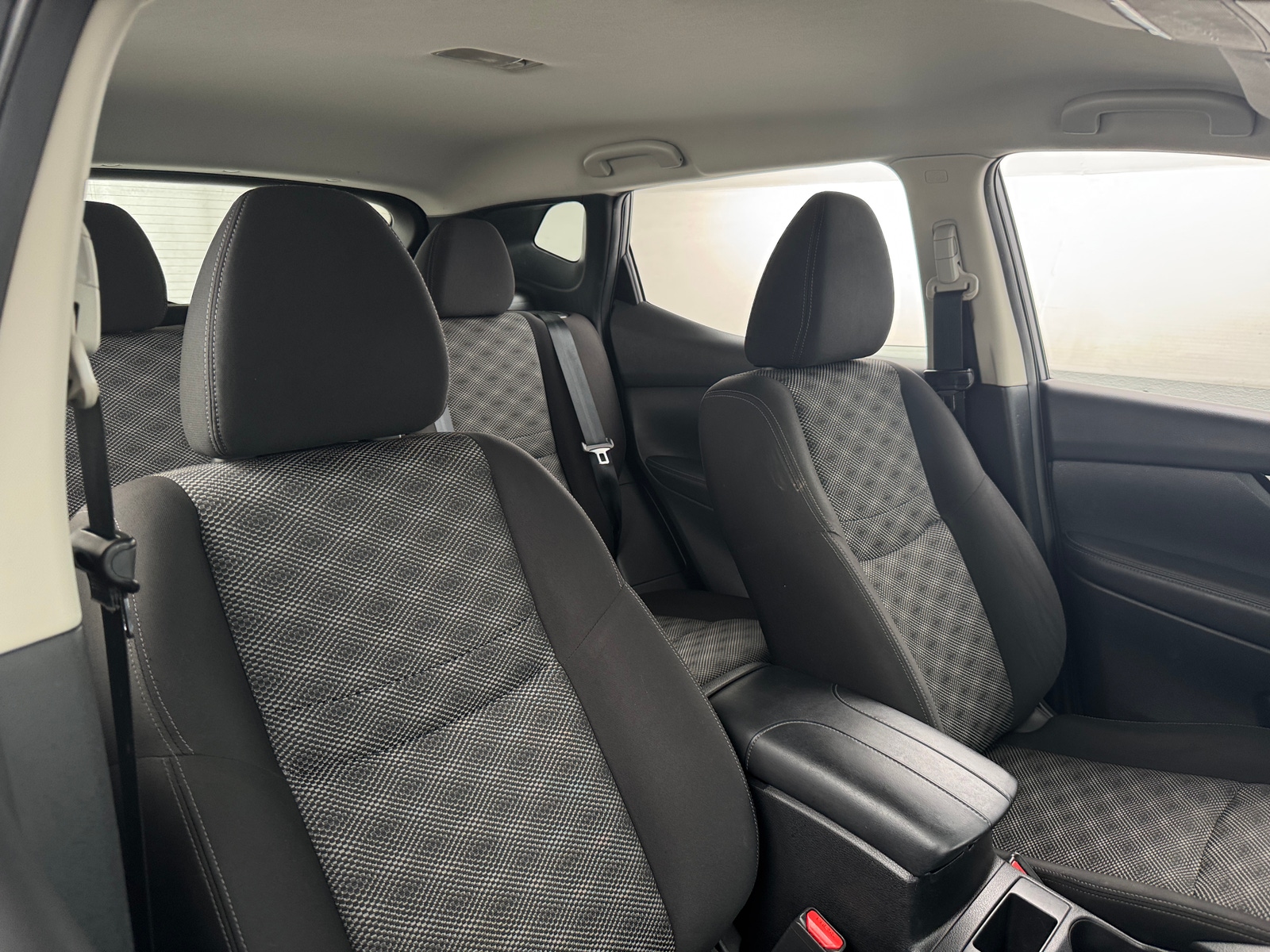 Thumbnail: 2019 Nissan Rogue Sport - 2