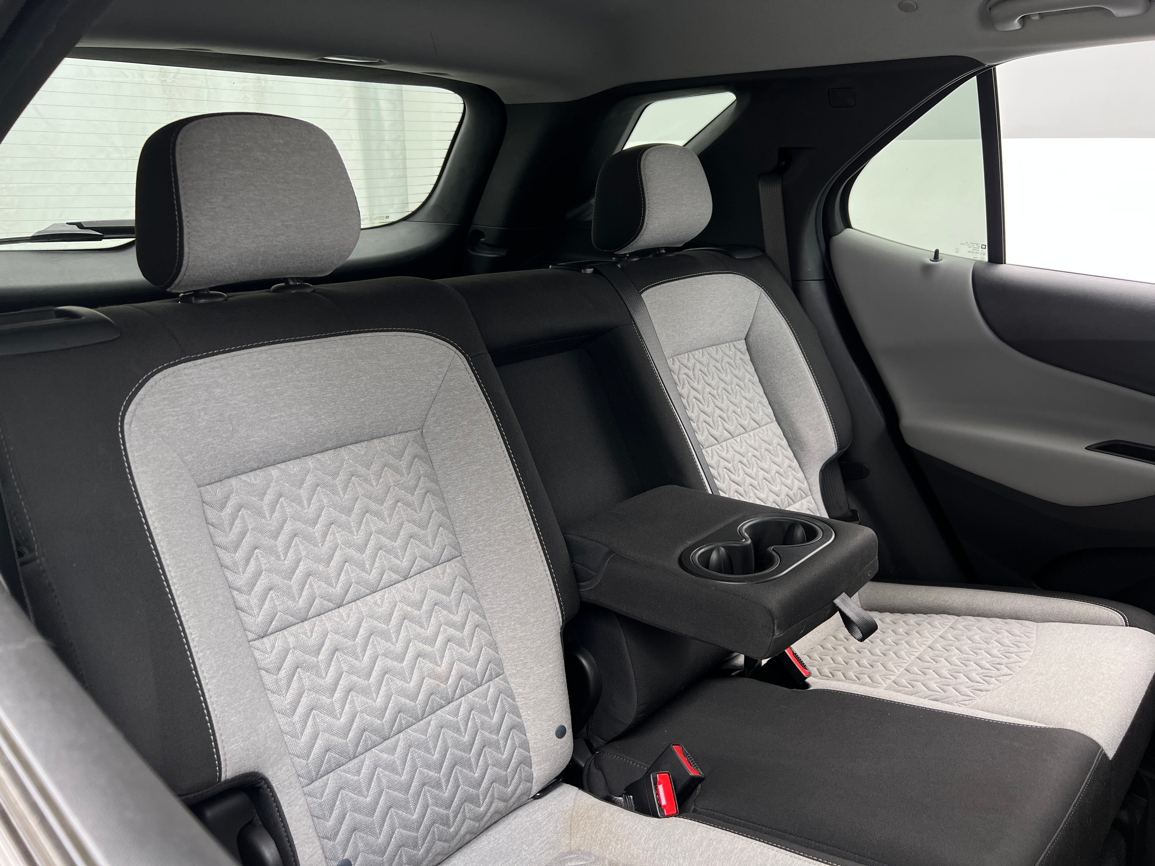 Thumbnail: 2022 Chevrolet Equinox - 6