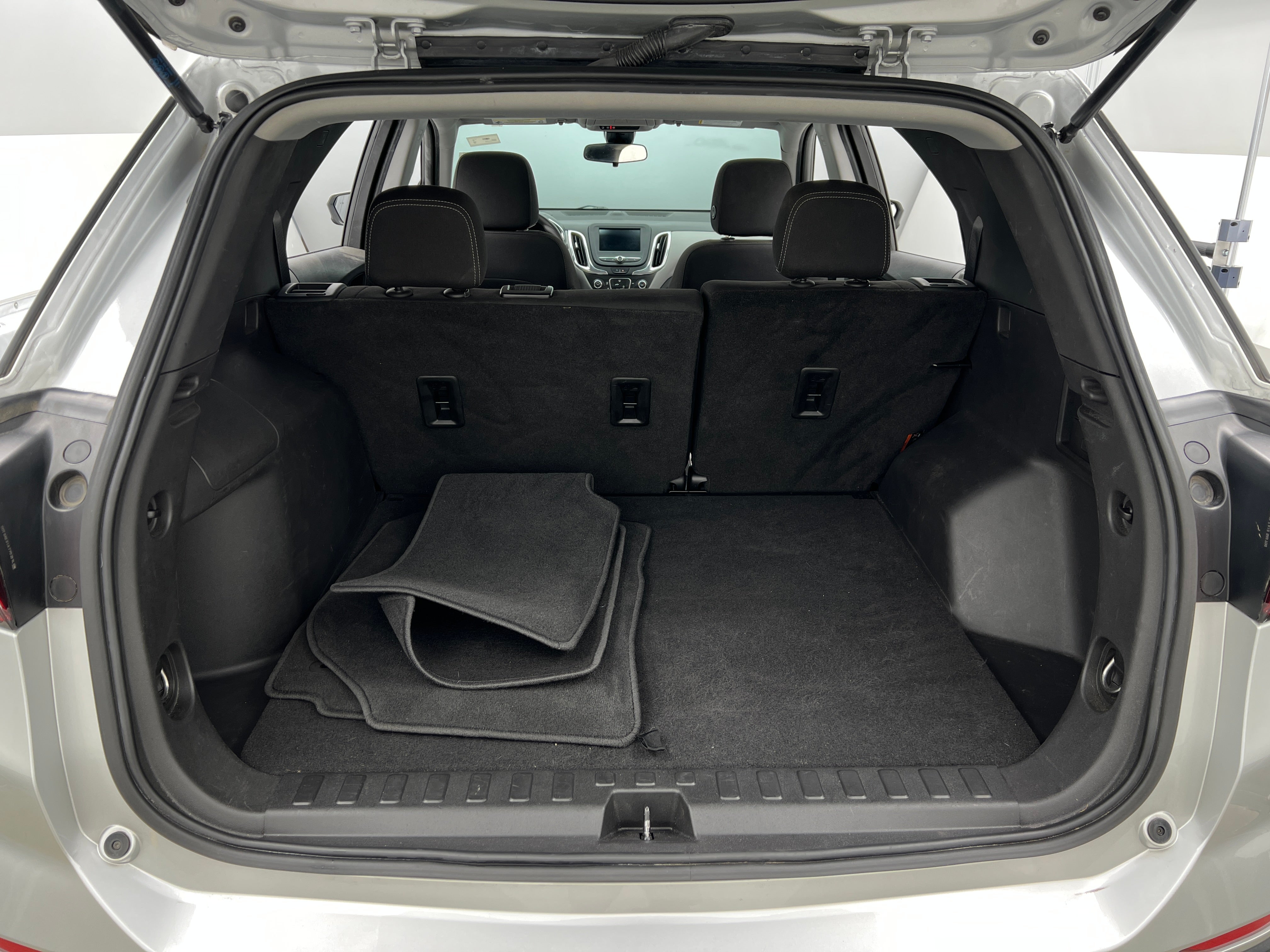 Thumbnail: 2022 Chevrolet Equinox - 7