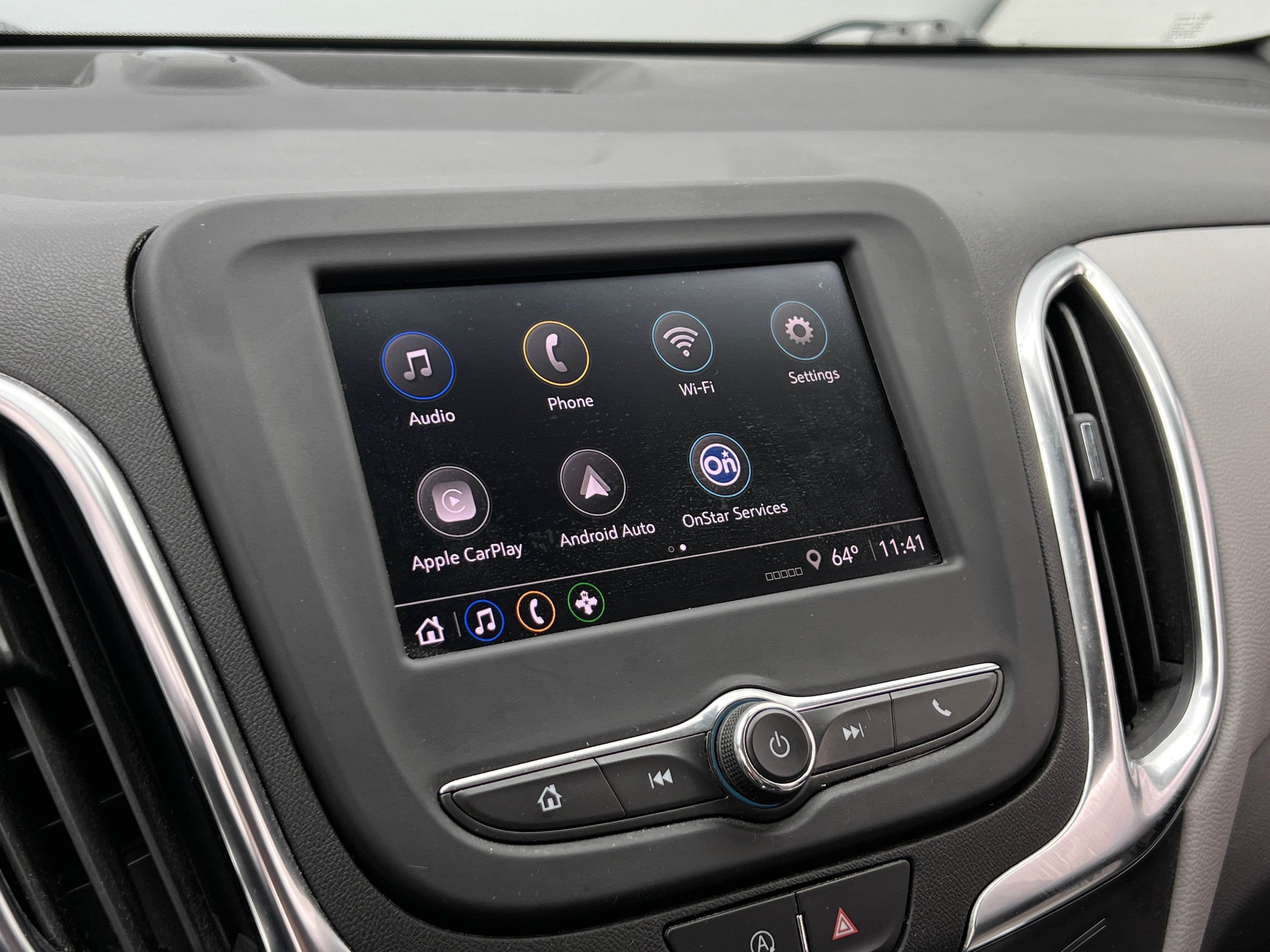 Thumbnail: 2022 Chevrolet Equinox - 4
