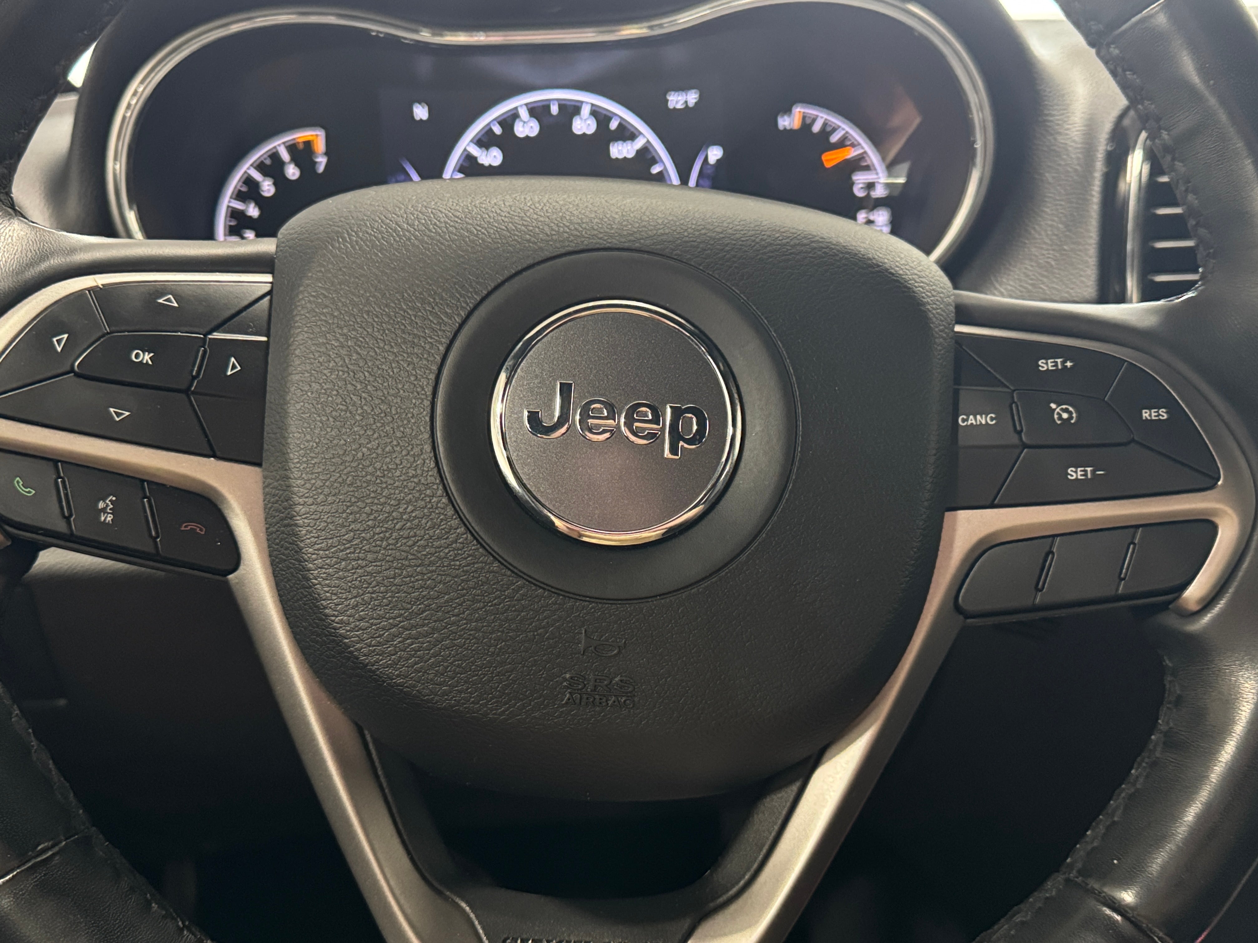 Thumbnail: 2019 Jeep Grand Cherokee - 4